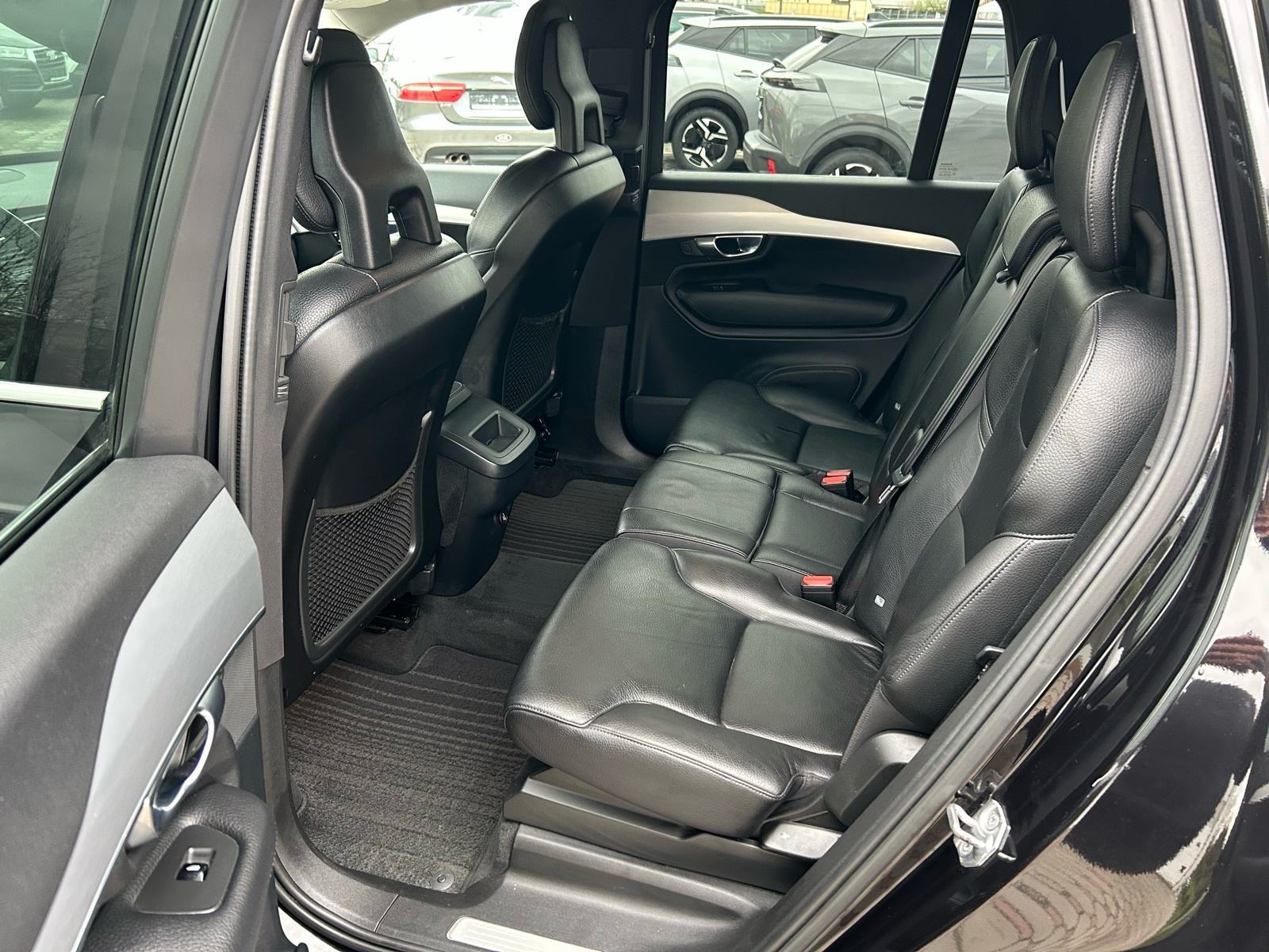 Volvo XC90 2.0 D5 AWD 2017.,AUTOMATIK, 4x4, KAMERA, VELIKI SERVIS, fotografija 13