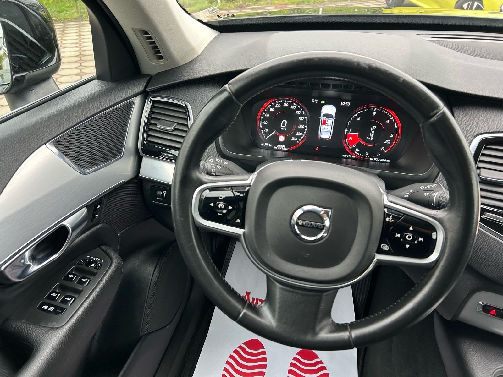 Volvo XC90 2.0 D5 AWD 2017.,AUTOMATIK, 4x4, KAMERA, VELIKI SERVIS, fotografija 15