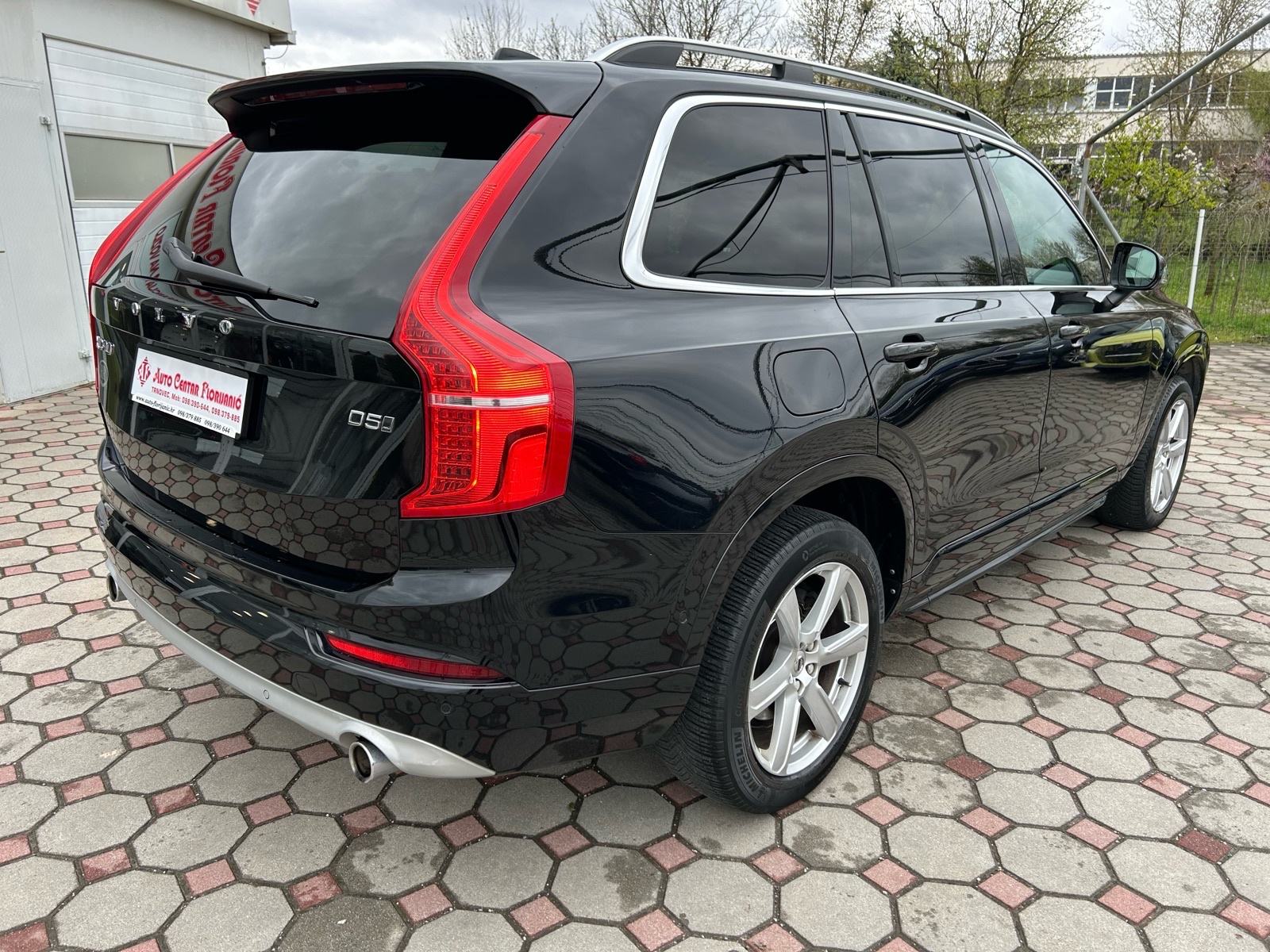 Volvo XC90 2.0 D5 AWD 2017.,AUTOMATIK, 4x4, KAMERA, VELIKI SERVIS, fotografija 7