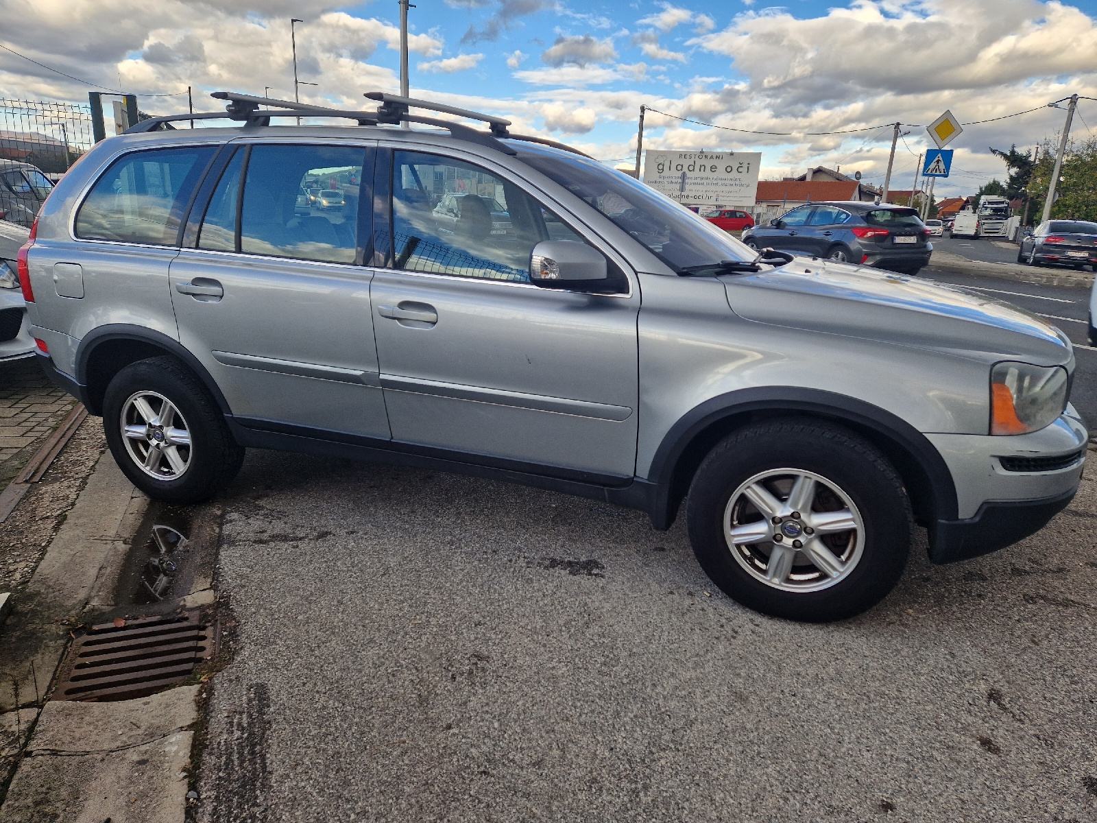 Volvo XC90 2.5T AWD*1 VLASNIK*FULL OPREMA*ODLIČAN*100%ISPRAVAN*AKCIJA*, fotografija 4