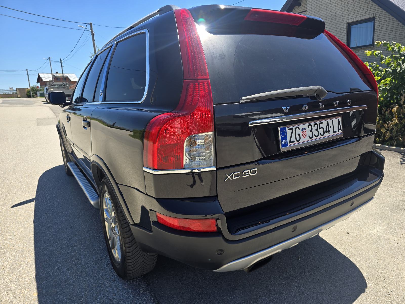 Volvo XC90 AWD D5 4x4 R Design u odličnom stanju zvati na 091 915 1340, fotografija 14