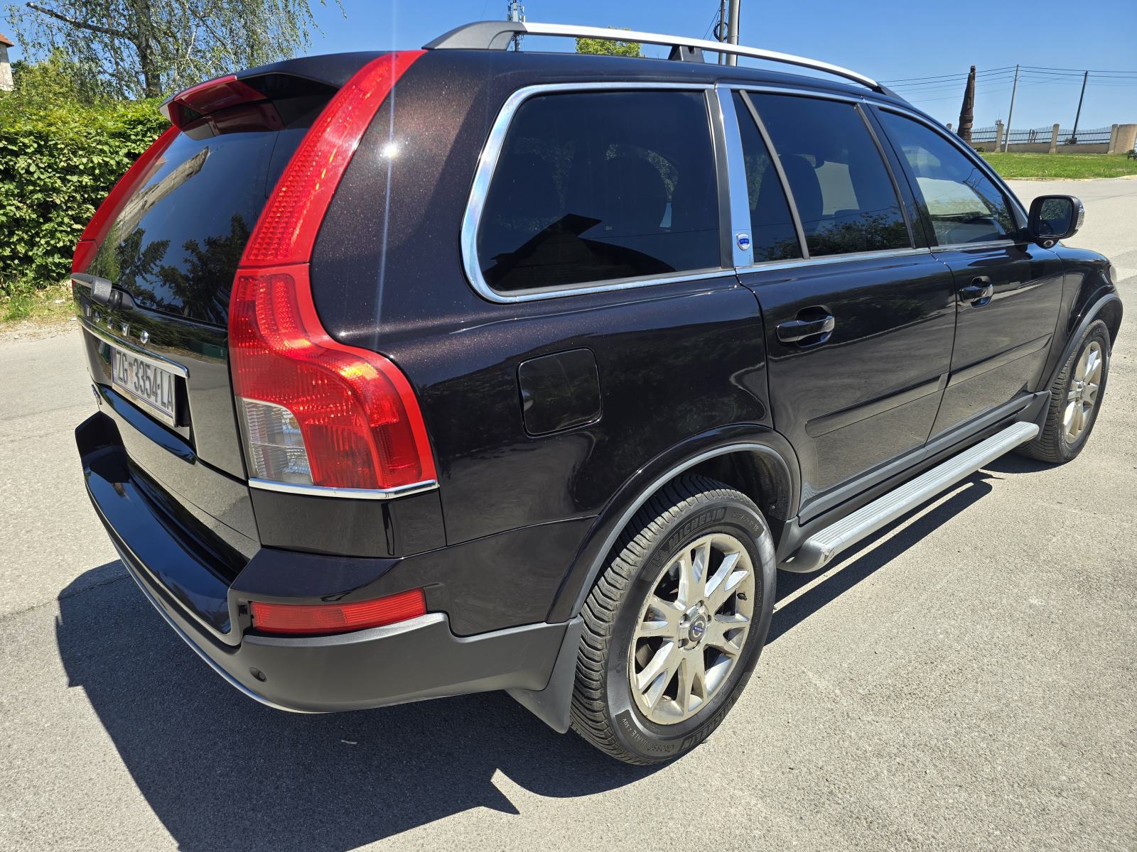 Volvo XC90 AWD D5 4x4 R Design u odličnom stanju zvati na 091 915 1340, fotografija 3