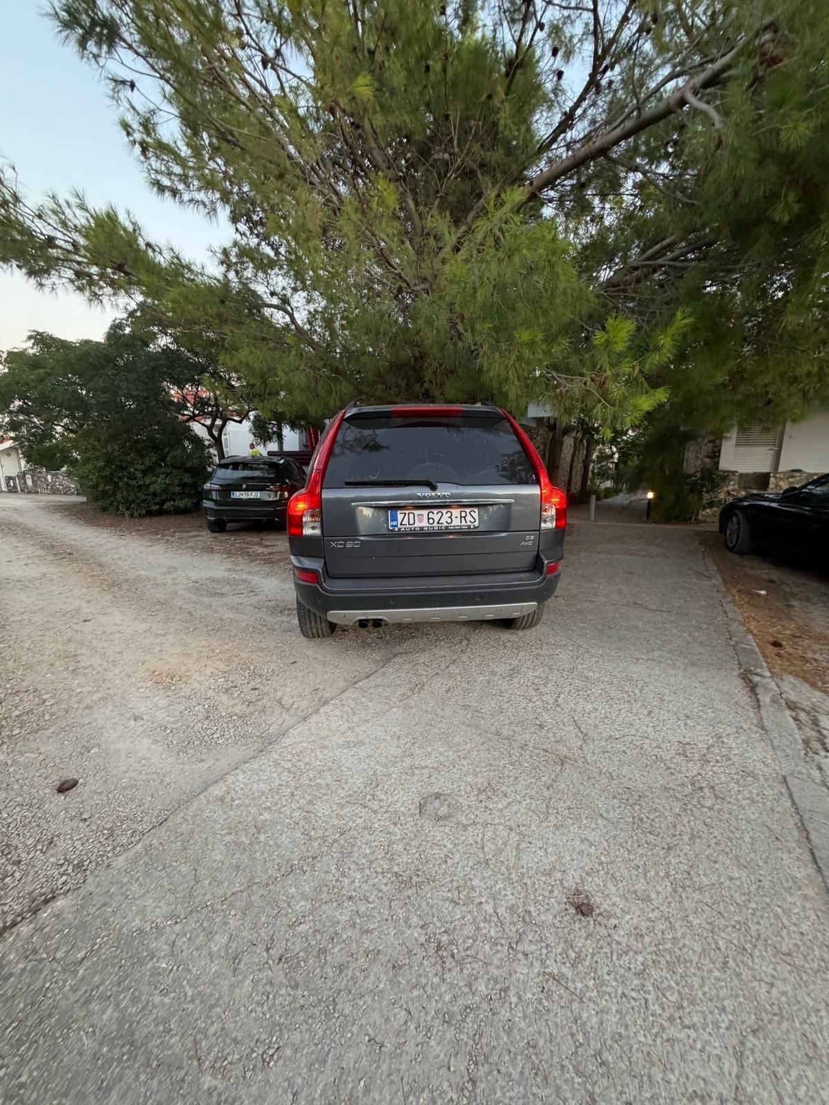 Volvo XC90 AWD D5 automatik, fotografija 5