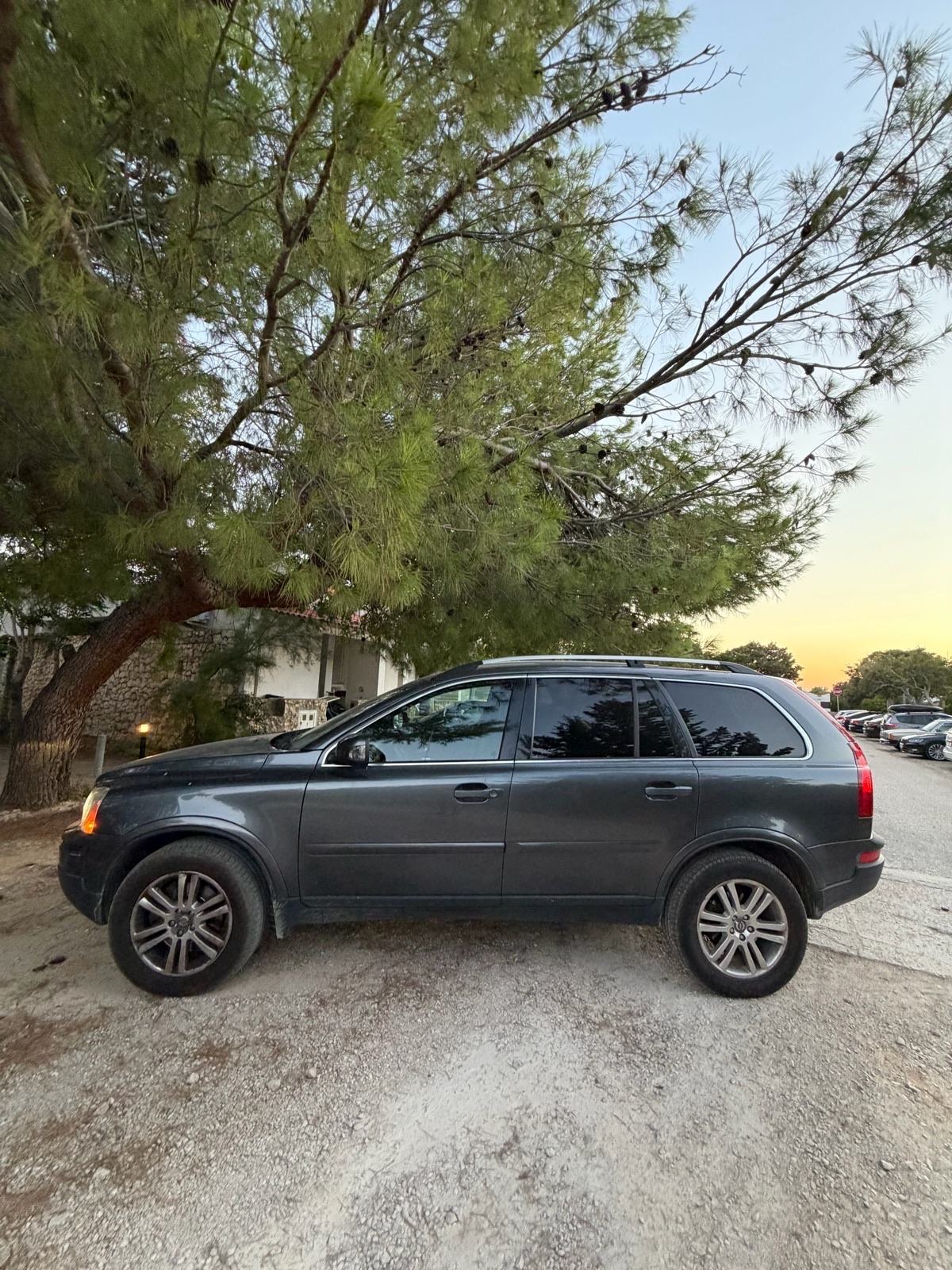 Volvo XC90 AWD D5 automatik, fotografija 8
