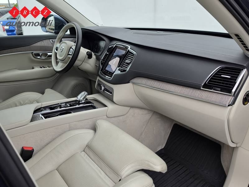 VOLVO XC90 B5 AWD INSCRIPTION, fotografija 6