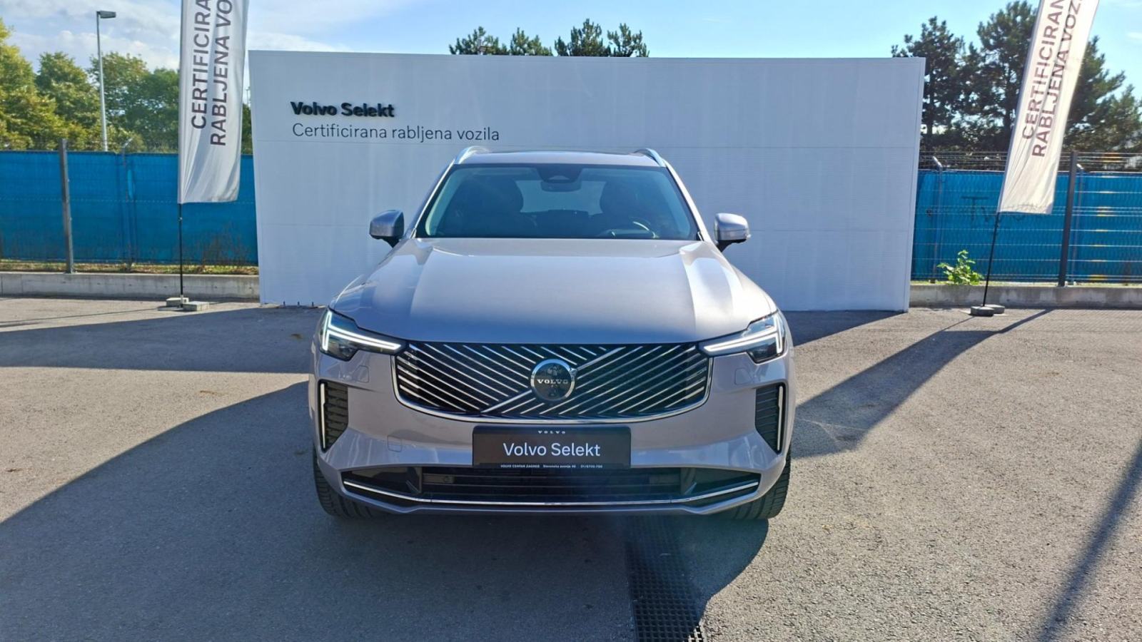 Volvo XC90 B5 PLUS BRIGHT ,NAV, KAMERA, TEMPOMAT, JAMSTVO, fotografija 2