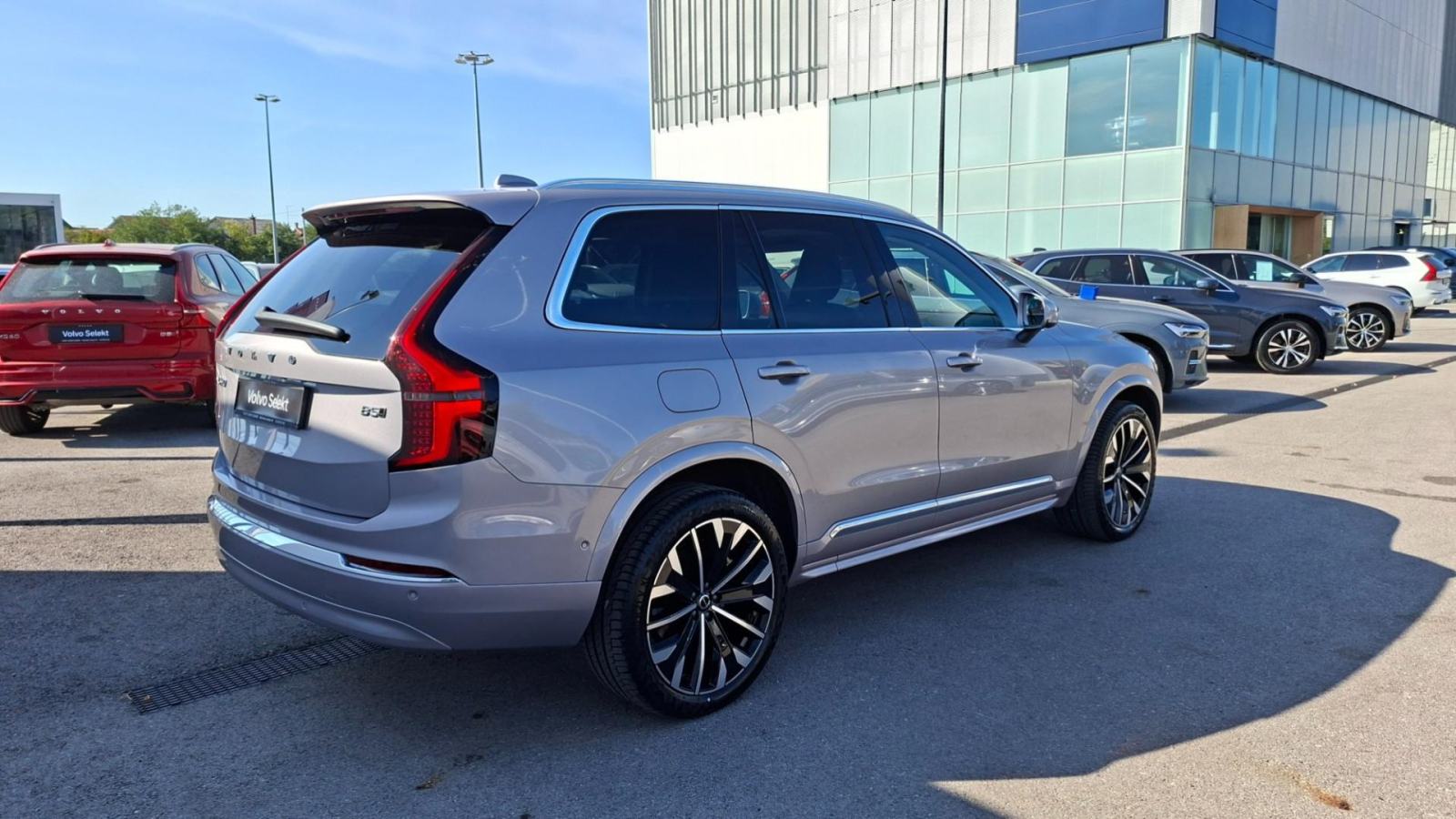 Volvo XC90 B5 PLUS BRIGHT ,NAV, KAMERA, TEMPOMAT, JAMSTVO, fotografija 6