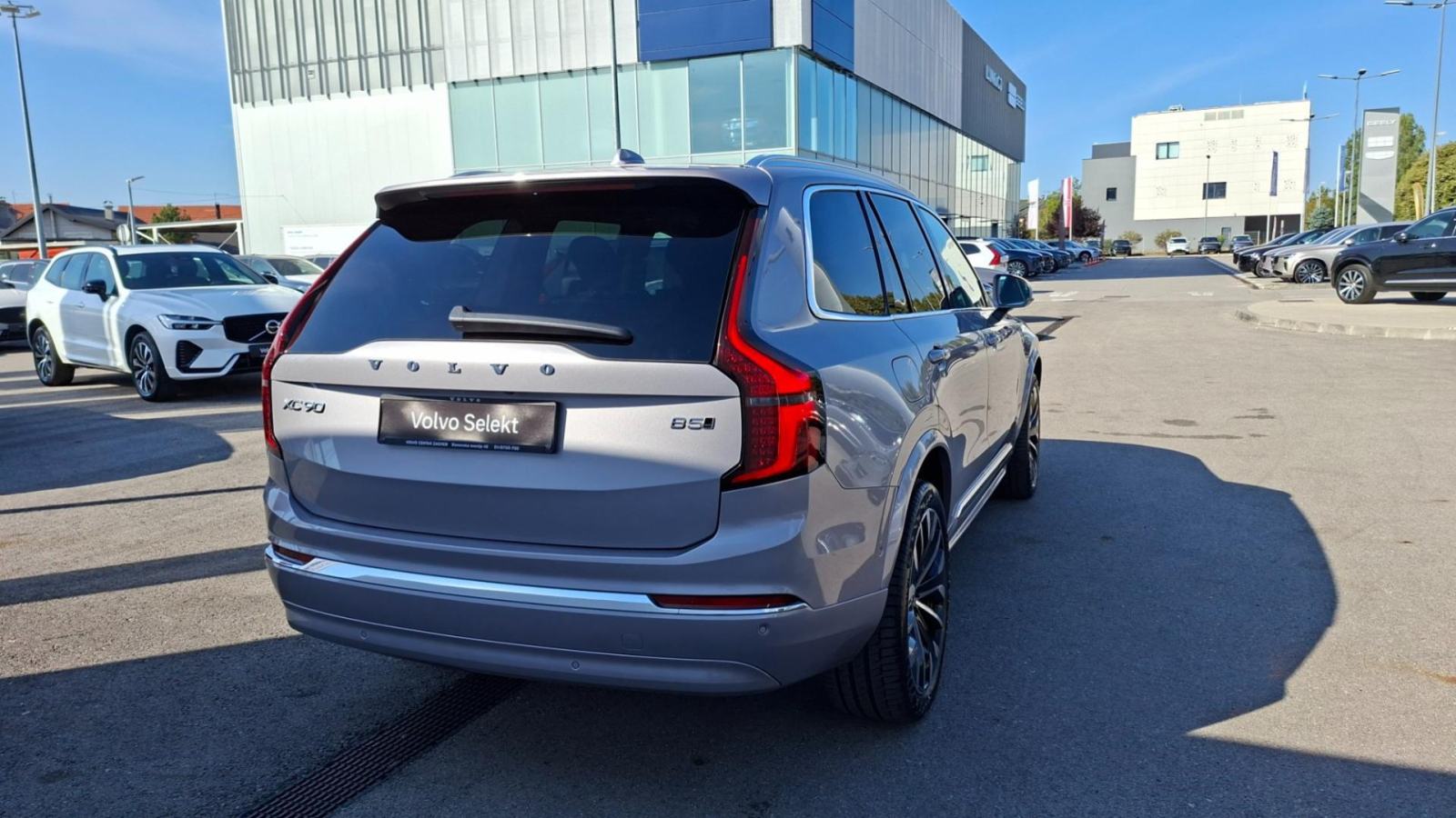 Volvo XC90 B5 PLUS BRIGHT ,NAV, KAMERA, TEMPOMAT, JAMSTVO, fotografija 7