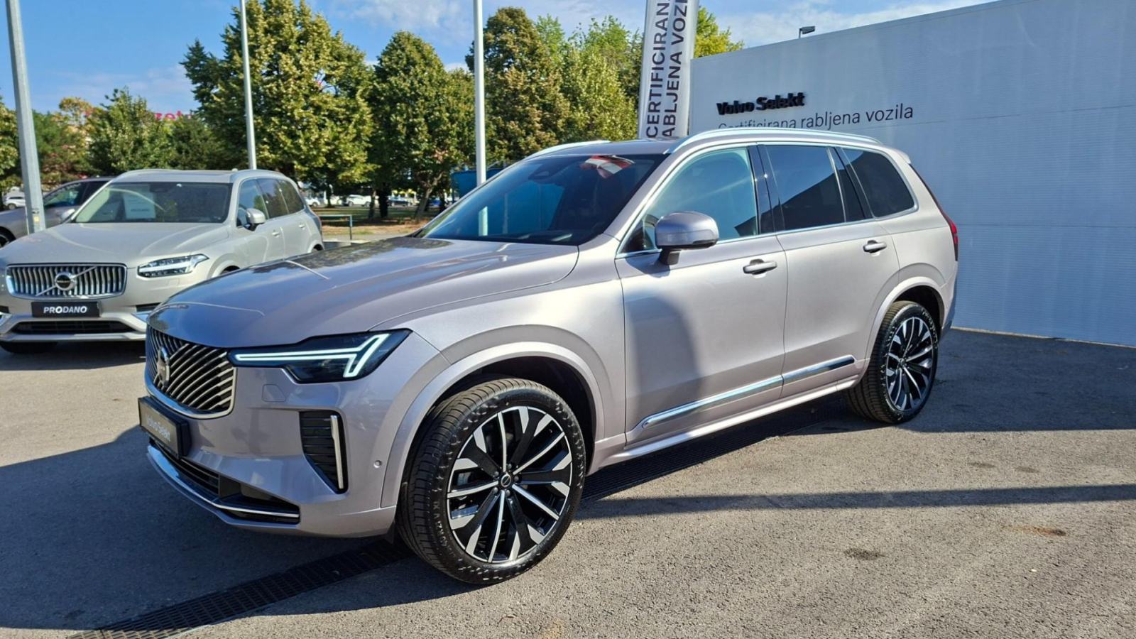 Volvo XC90 B5 PLUS BRIGHT ,NAV, KAMERA, TEMPOMAT, JAMSTVO, fotografija 12
