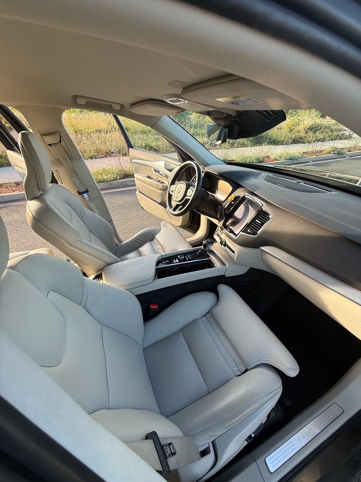 Volvo XC90 D5 automatik, fotografija 15