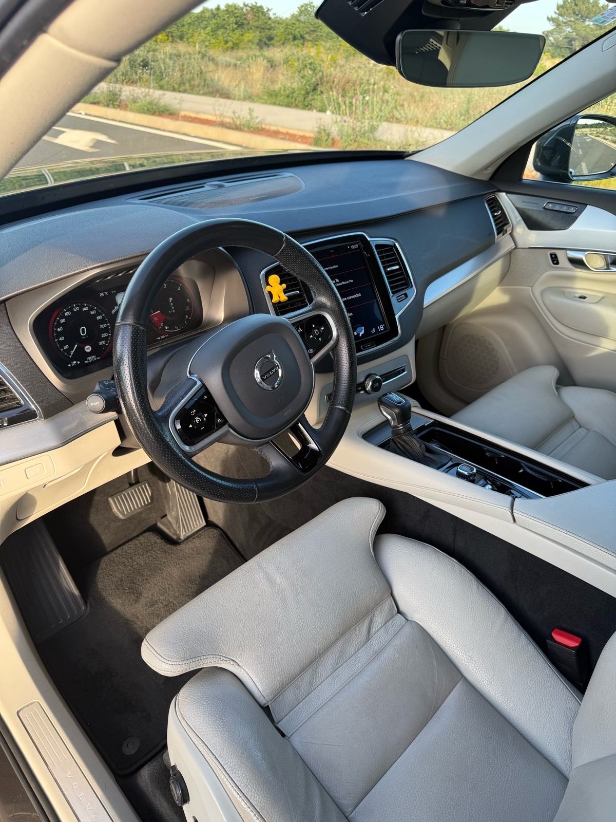 Volvo XC90 D5 automatik, fotografija 16