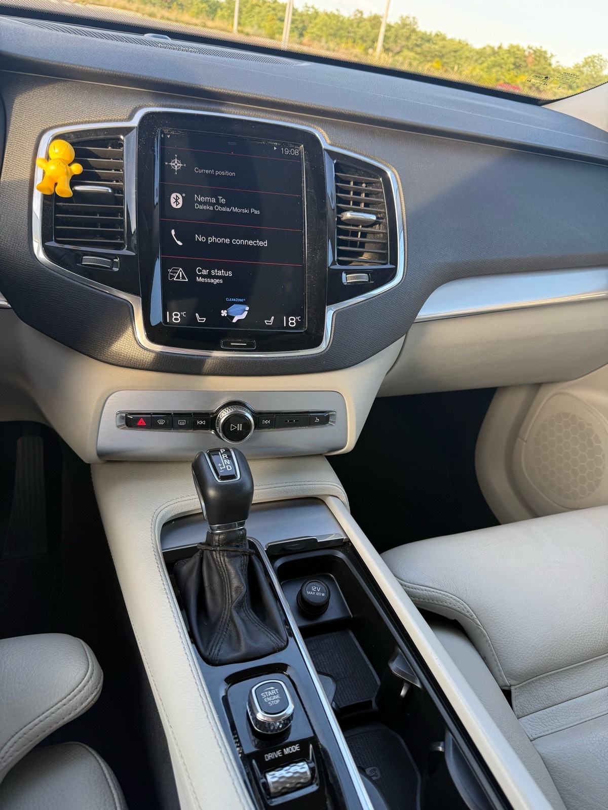 Volvo XC90 D5 automatik, fotografija 18