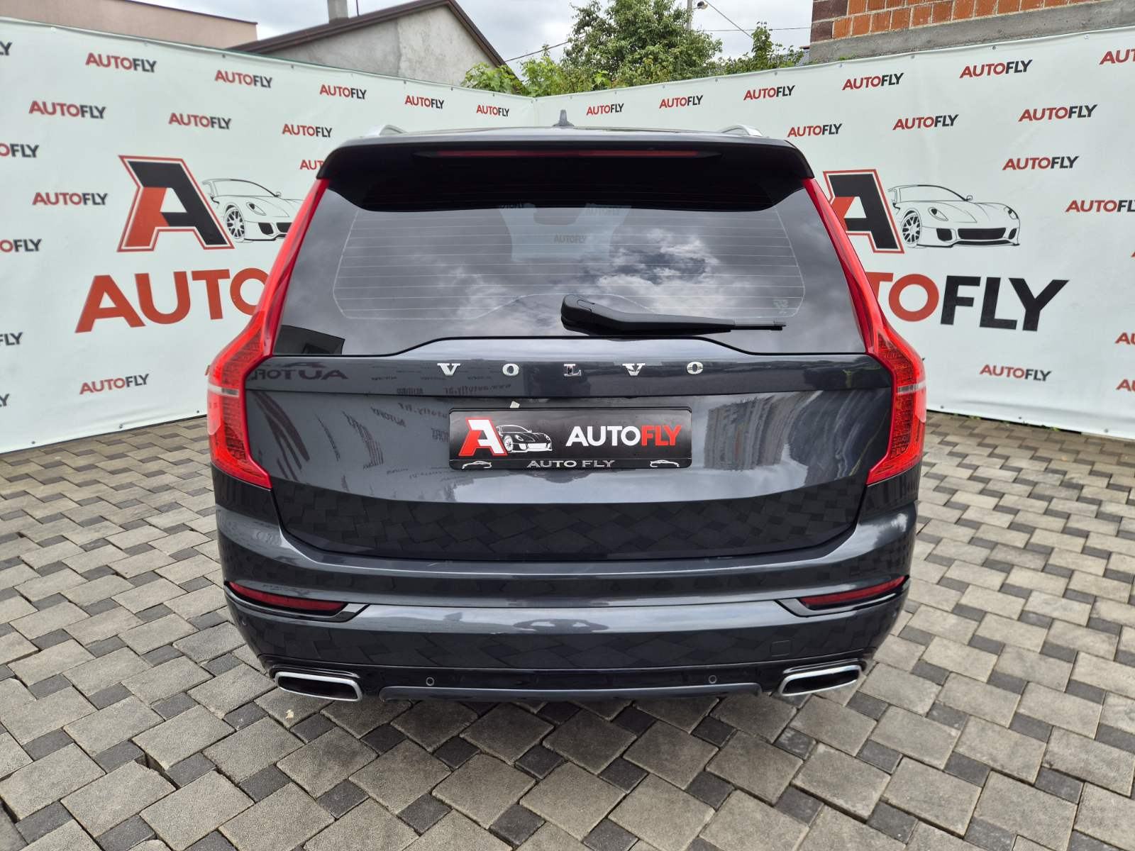Volvo XC90 D5 AWD R-Design 7 sjedala, B&W, Matrix, ACC, Kuka, PDV, 21", fotografija 7