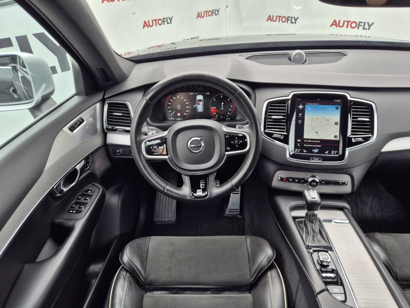 Volvo XC90 D5 AWD R-Design 7 sjedala, B&W, Matrix, ACC, Kuka, PDV, 21", fotografija 17