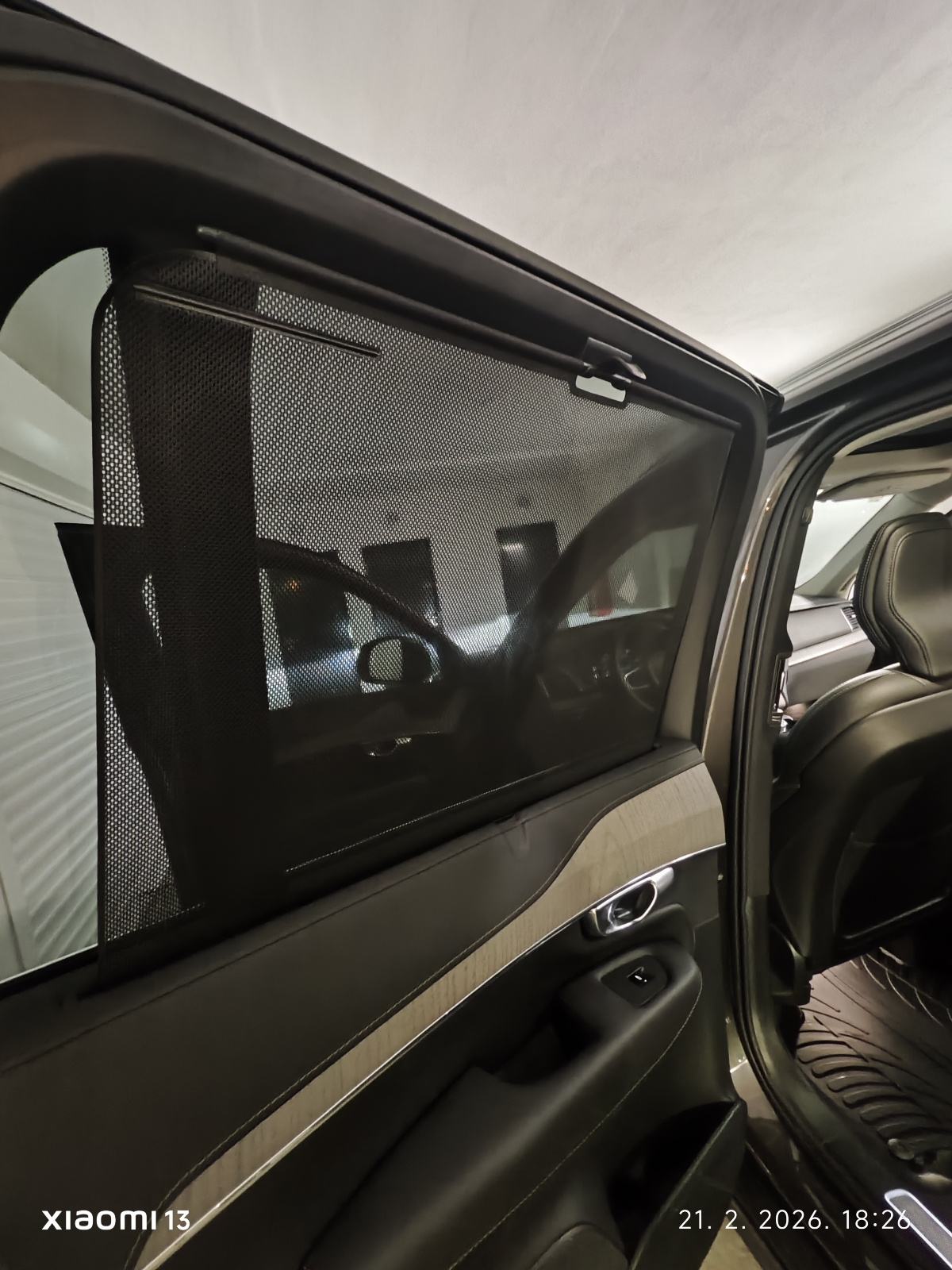 Volvo XC90 T8 455ks PLUG IN HIBRID 4X4/ZRAČNI OVJES/37000km/KAO NOV, fotografija 9