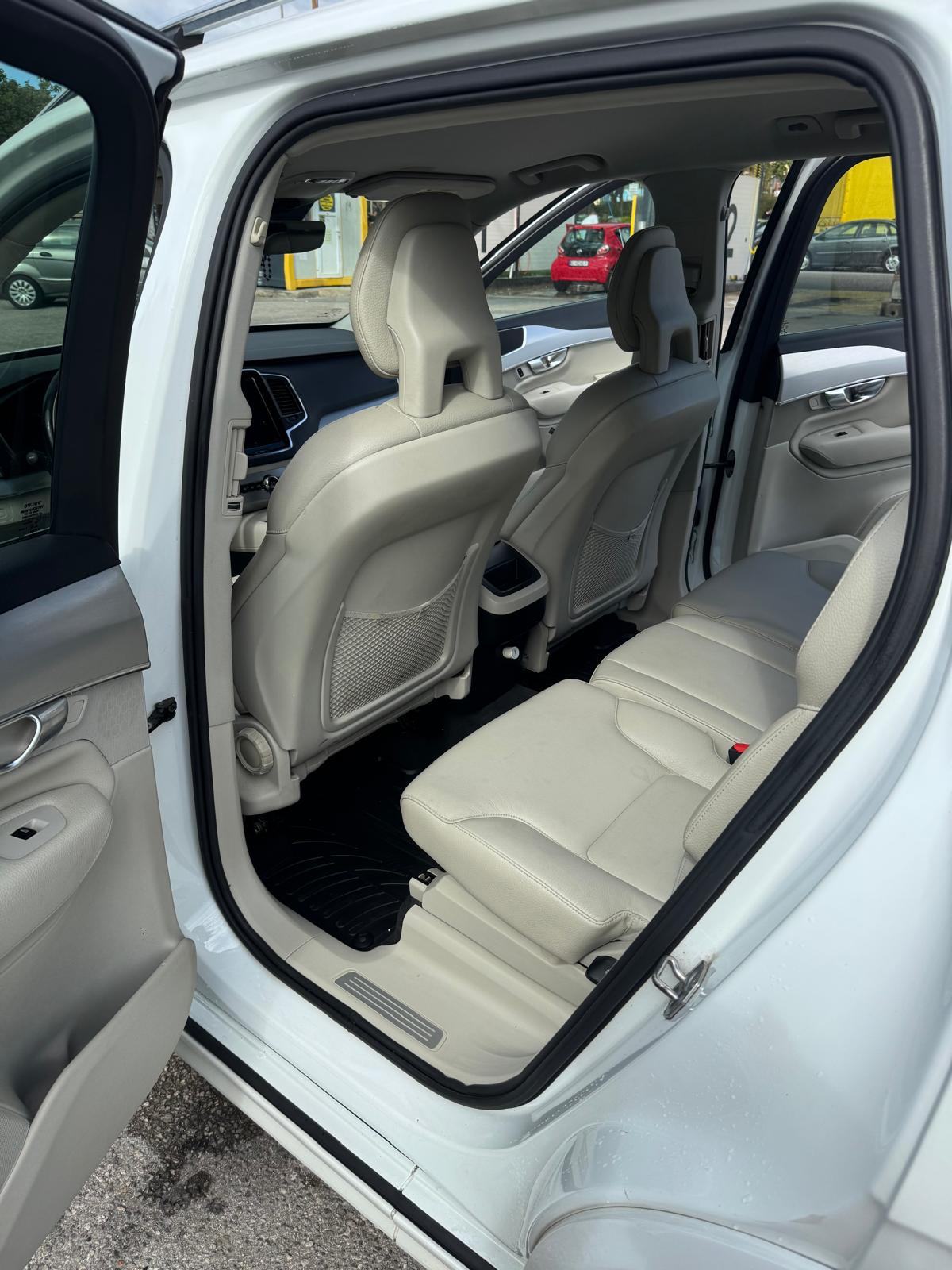 Volvo XC90, dizel, 7 sjedala, fotografija 14