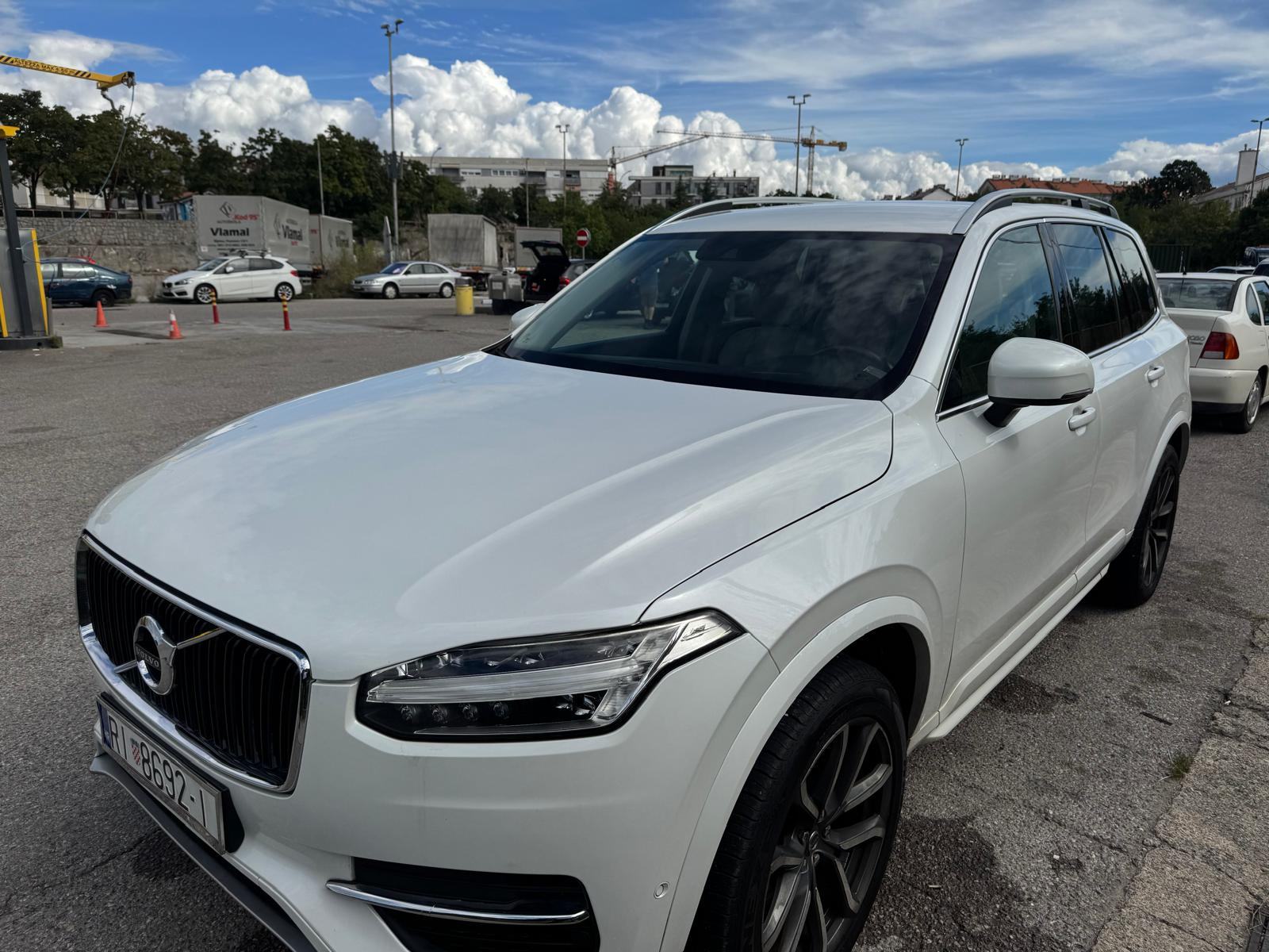 Volvo XC90, dizel, 7 sjedala, fotografija 4