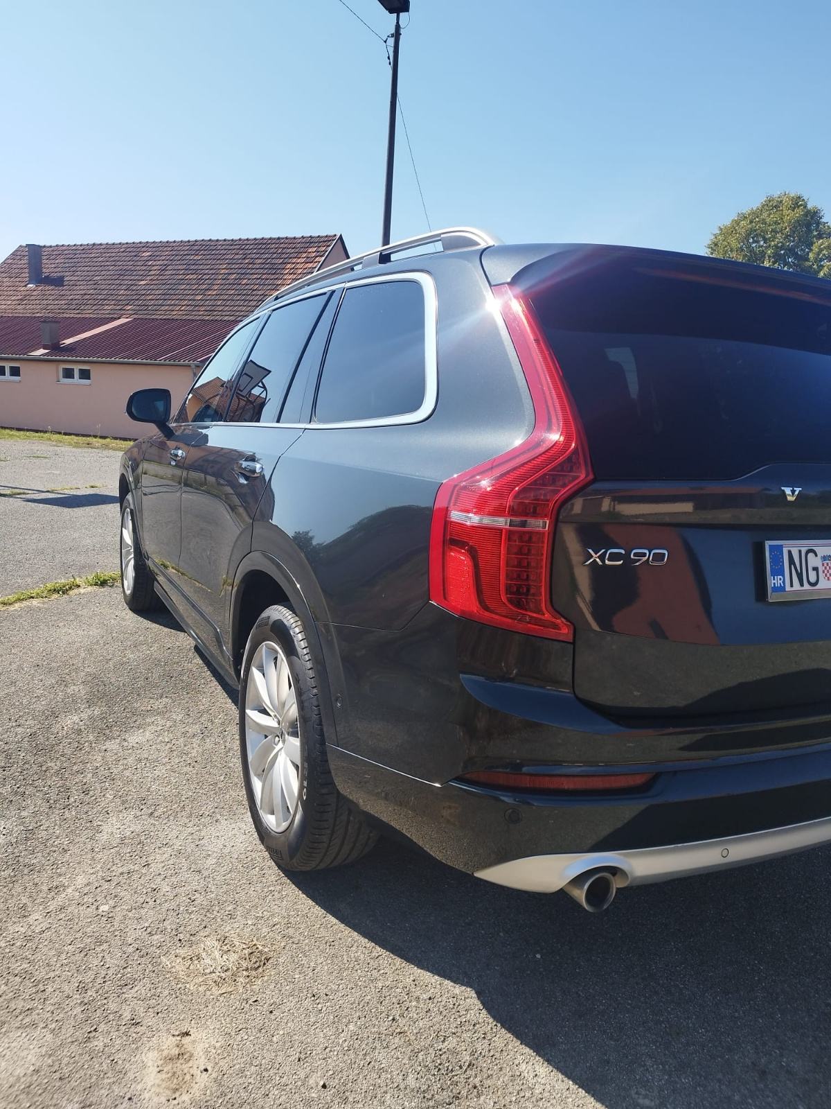 Volvo XC90 XC90 D5 AWD automatik, fotografija 2