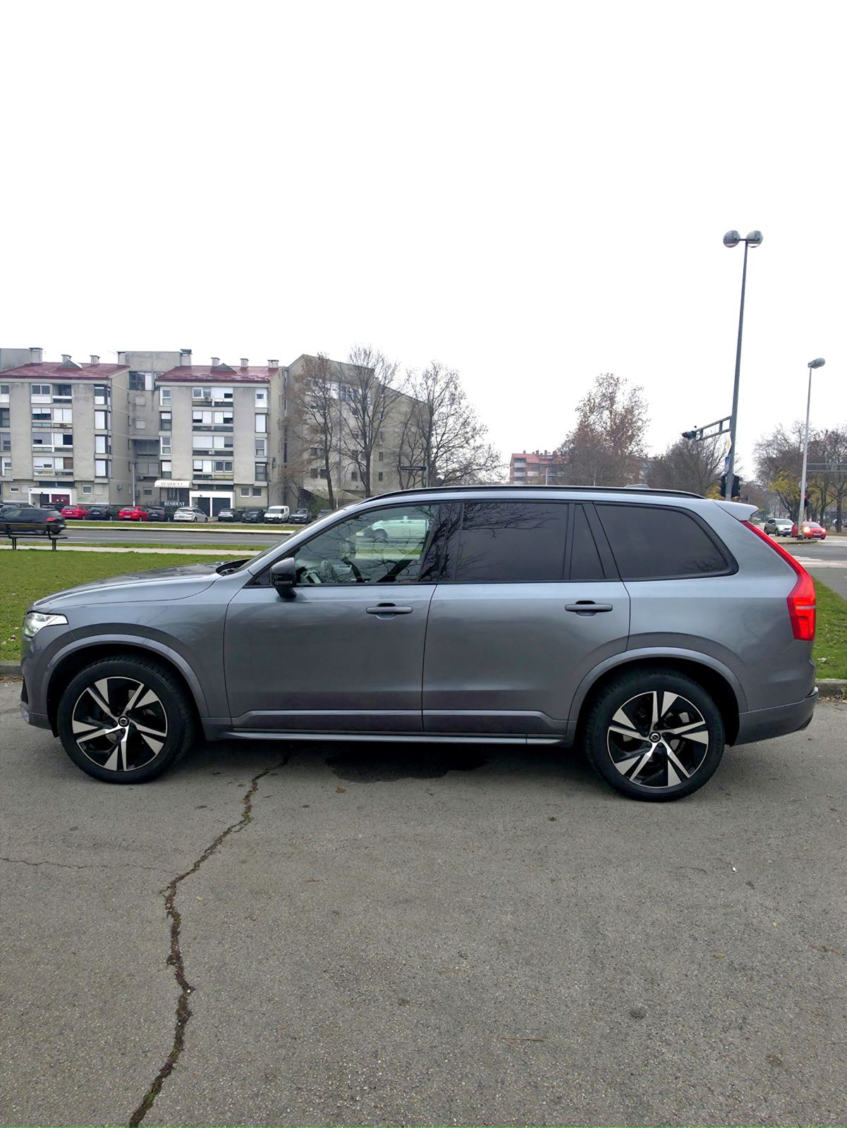 Volvo XC90 - R DESIGN - Carbon, fotografija 4
