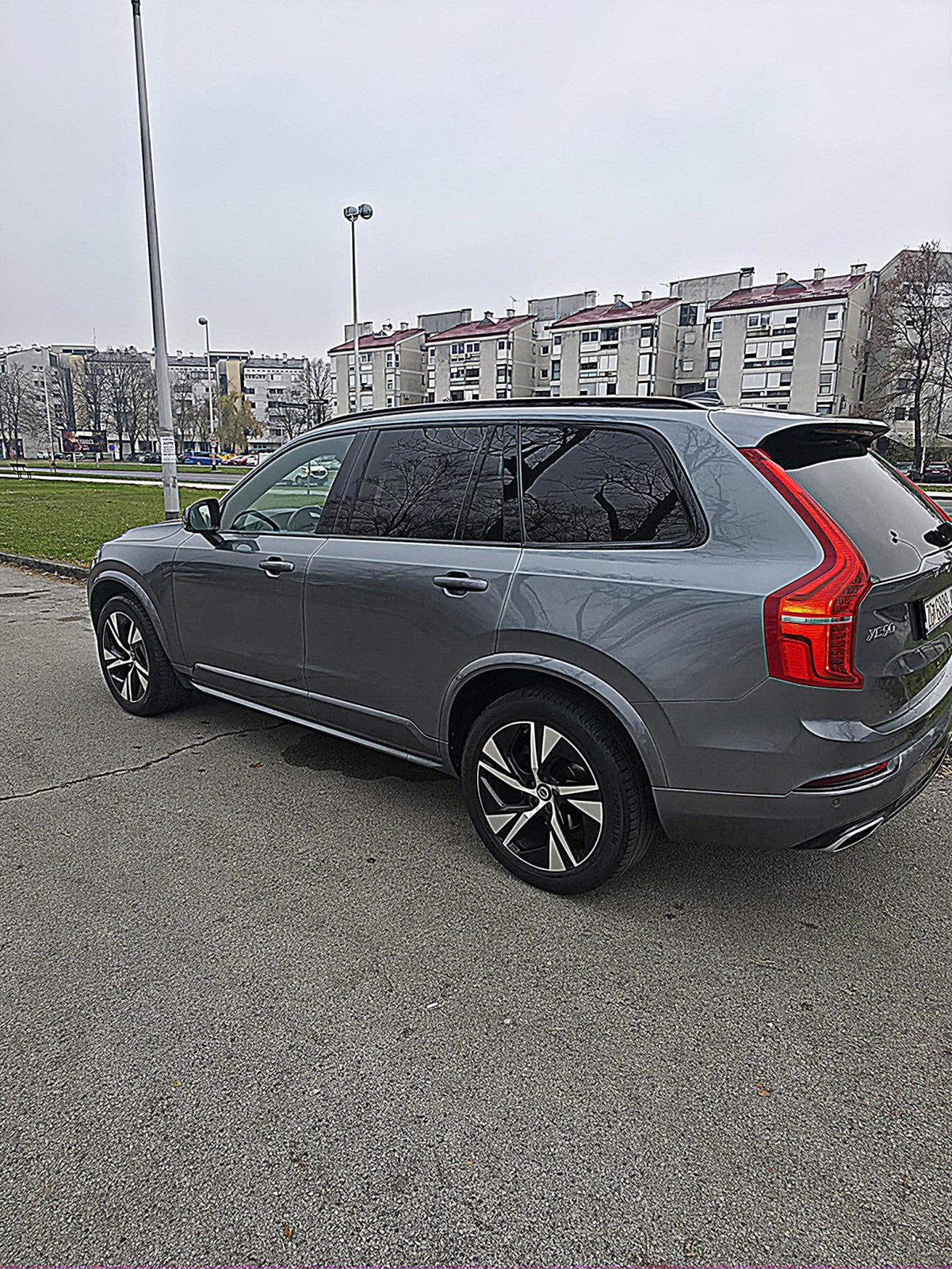 Volvo XC90 - R DESIGN - Carbon, fotografija 6