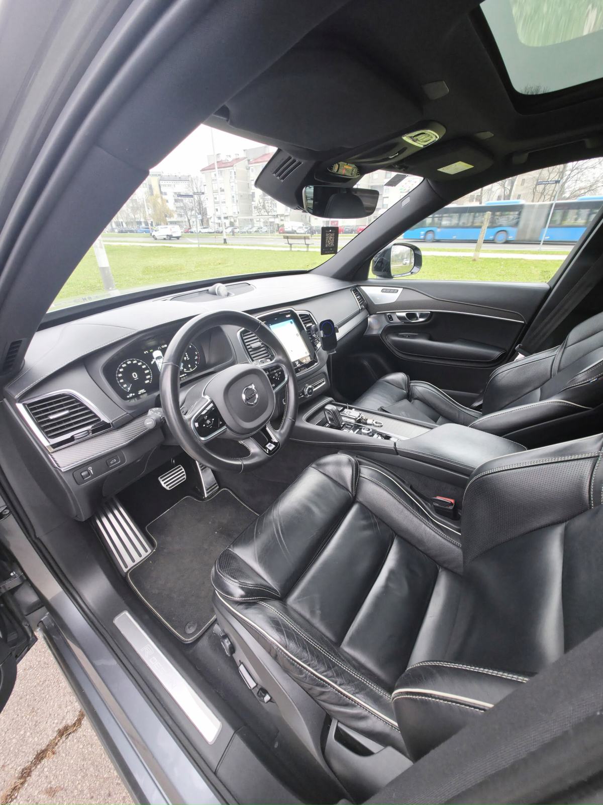 Volvo XC90 - R DESIGN - Carbon, fotografija 16