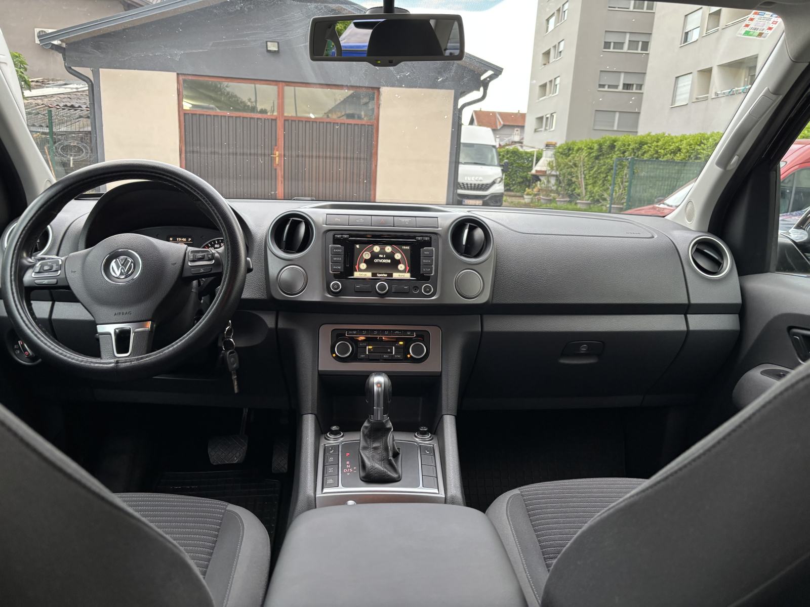 VW AMAROK 2,0 TDI 132KW AUTOMATIK 2013 GOD HIGH-LINE KAO NOVO 16,900€, fotografija 13