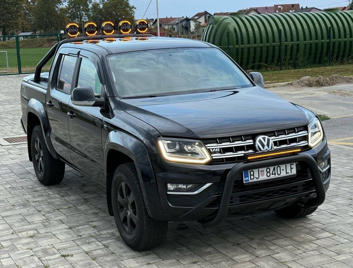 VW Amarok 3.0 TDI V6 / DSG AUTOMATIK / 165KW / 4MOTION / Full oprema, fotografija 1