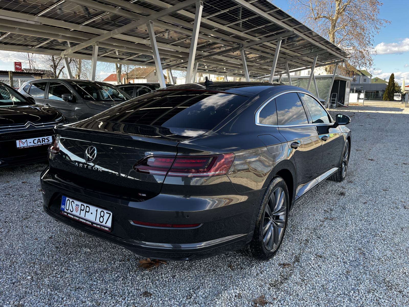 VW Arteon 2.0 TDI - AUTOMATIK,NAVI,LEASING BEZ UČEŠĆA I BEZ JAMCA, fotografija 4