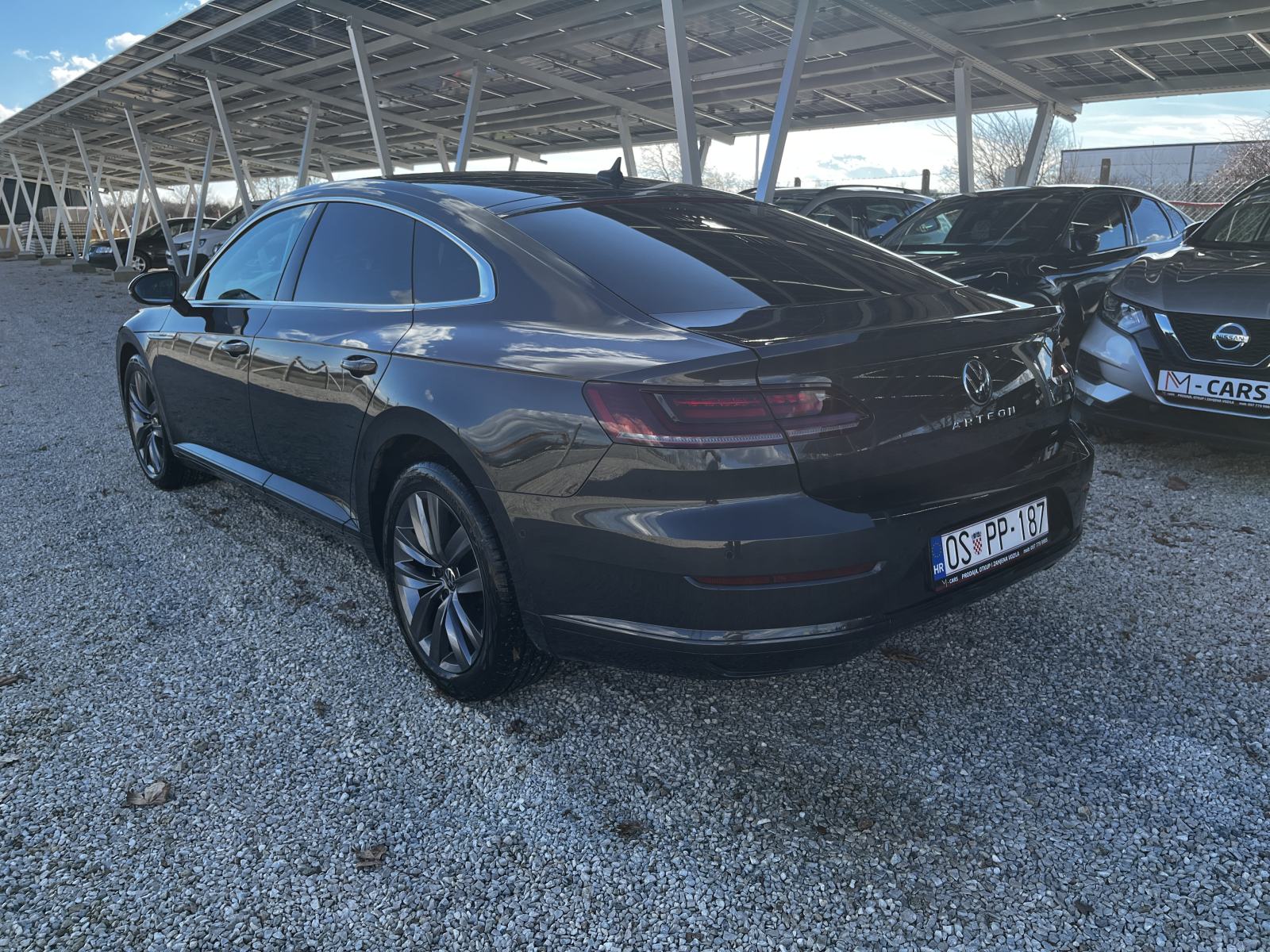 VW Arteon 2.0 TDI - AUTOMATIK,NAVI,LEASING BEZ UČEŠĆA I BEZ JAMCA, fotografija 6