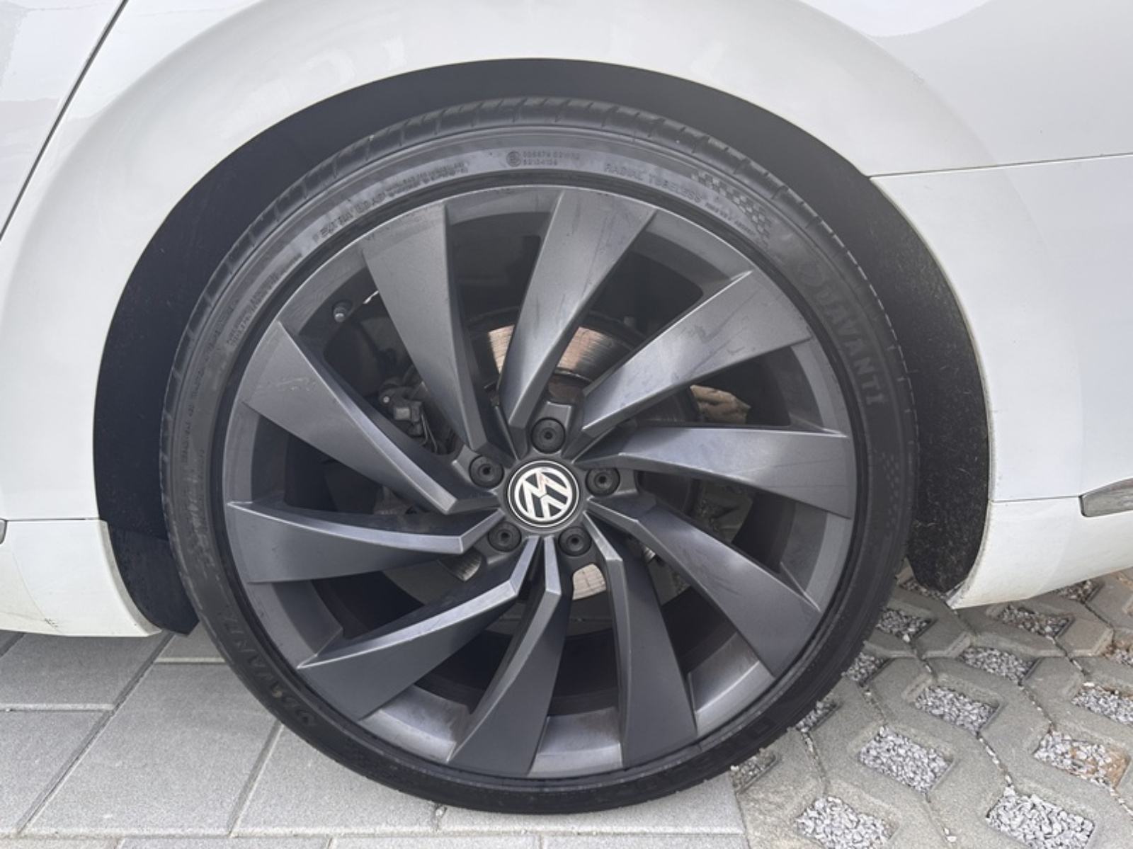 VW Arteon 2,0 TDI automatik, fotografija 12