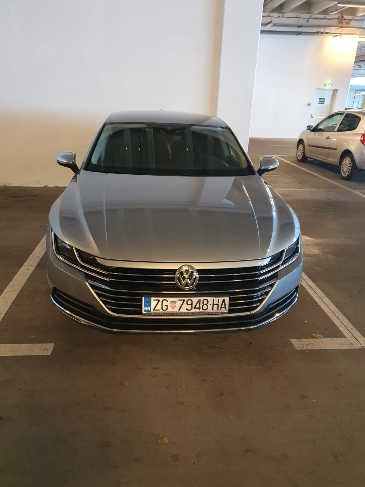 VW Arteon 2,0 TDI automatik, fotografija 2