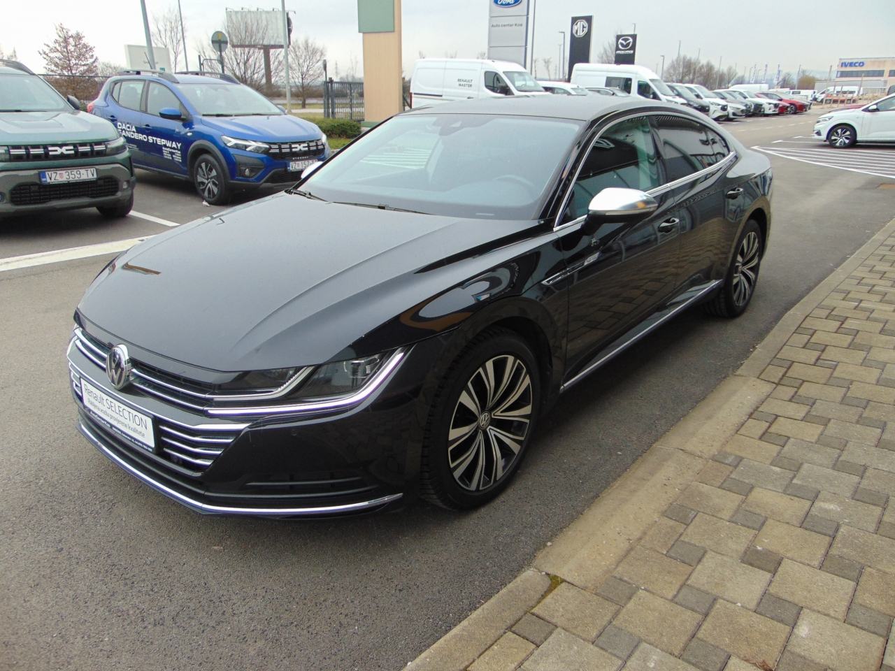 VW Arteon 2,0 TDI BMT Elegance DSG, fotografija 2