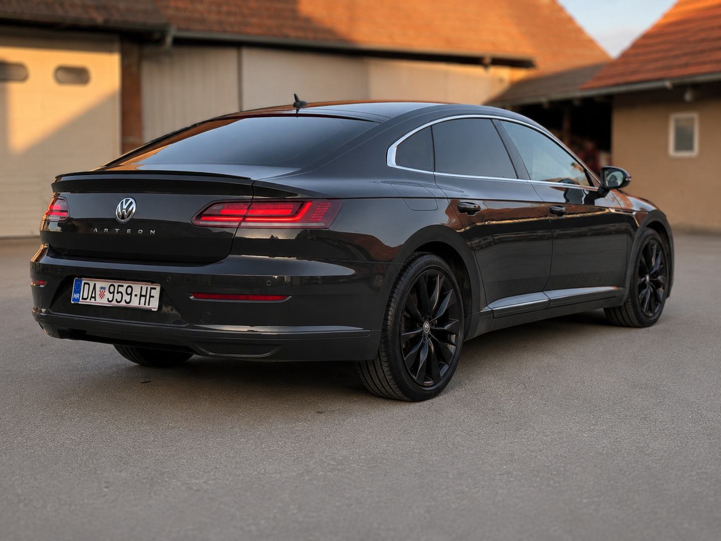 VW Arteon 2.0 TDI DSG • 77tkm • reg 11/2026 • ACC • grijanje sjedala, fotografija 4