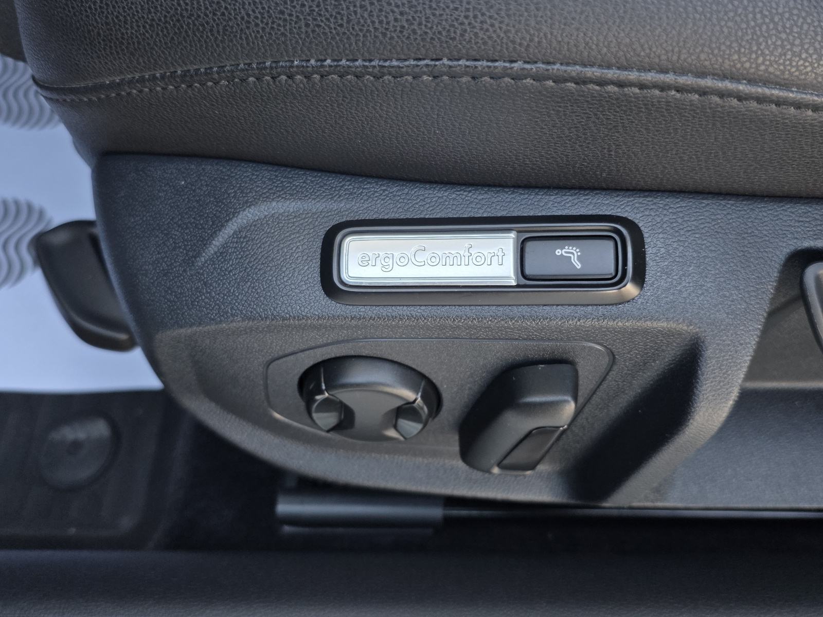 VW Arteon 2,0 TDI DSG,ALU,NAVI,PANORAMA,TOP STANJE, fotografija 18