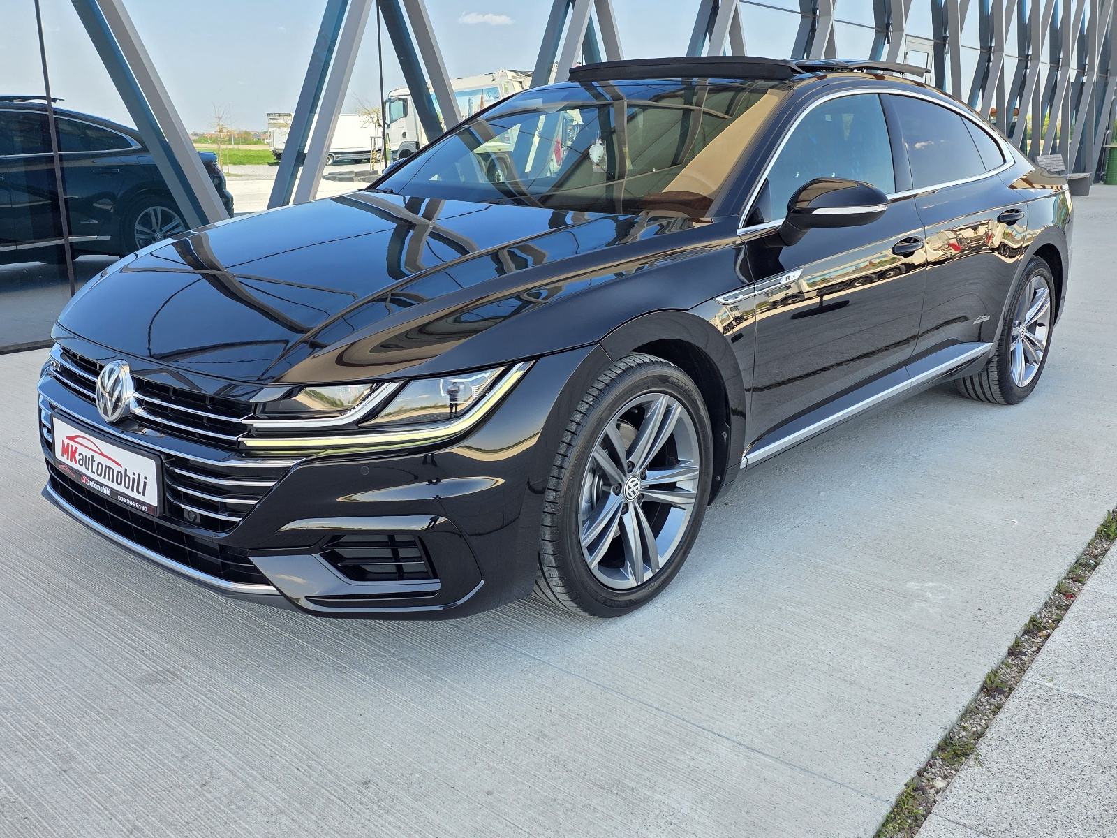 VW Arteon 2,0 TDI DSG,R LINE ALU,VIRTUAL,NAVI,PANORAMA,KAMERA, fotografija 2