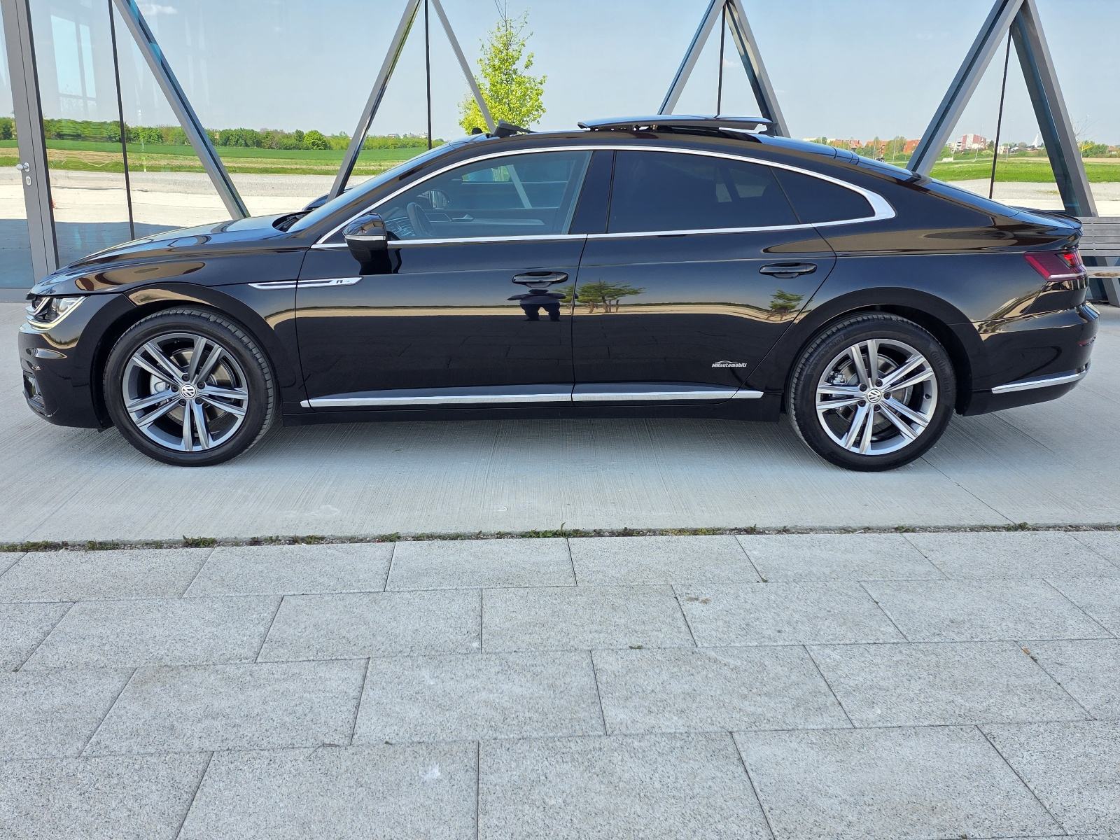 VW Arteon 2,0 TDI DSG,R LINE ALU,VIRTUAL,NAVI,PANORAMA,KAMERA, fotografija 3