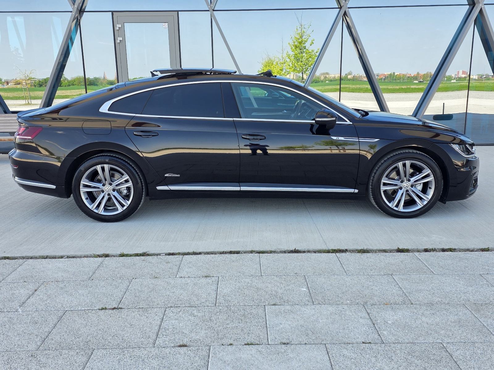 VW Arteon 2,0 TDI DSG,R LINE ALU,VIRTUAL,NAVI,PANORAMA,KAMERA, fotografija 6