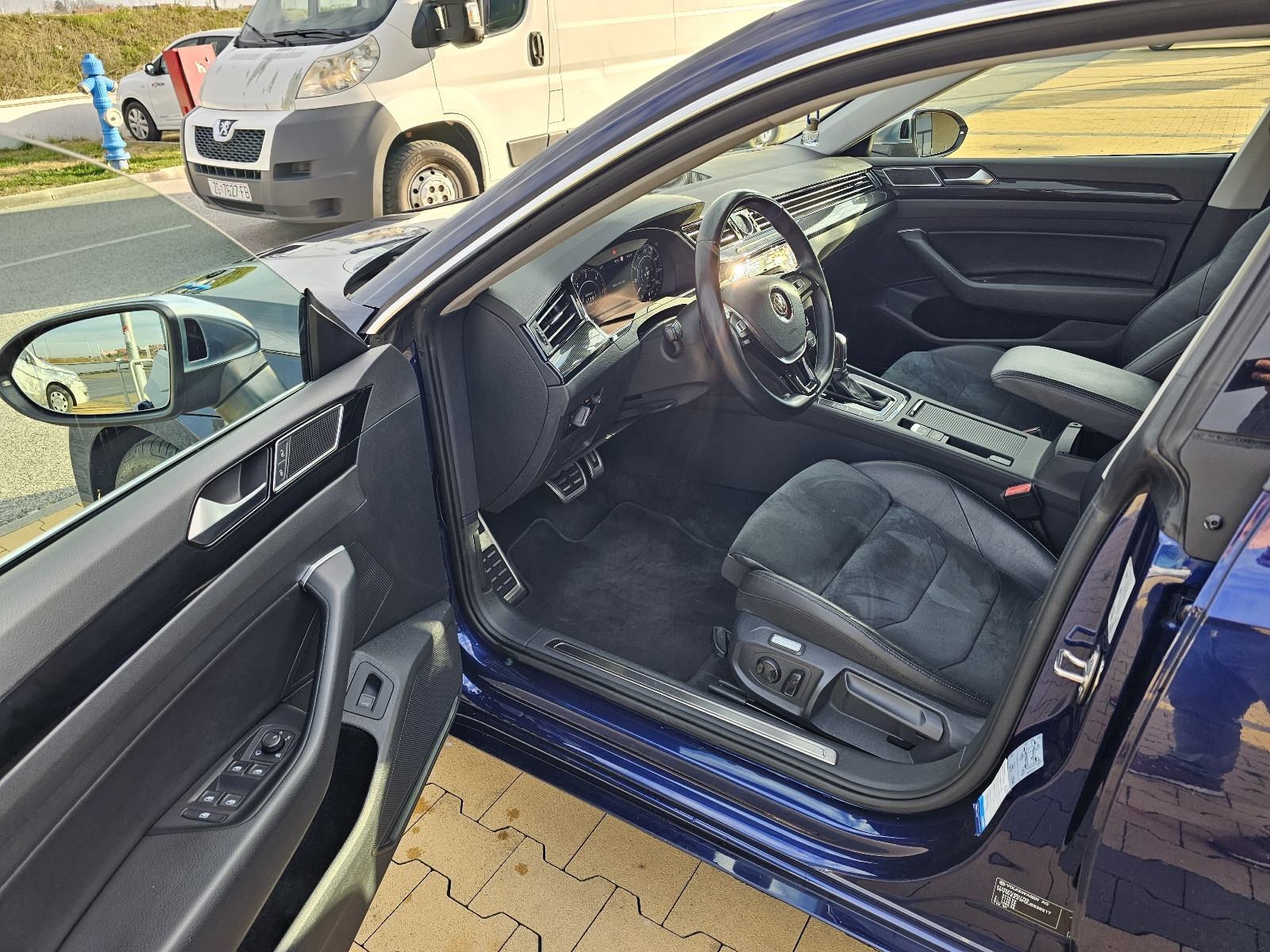 VW Arteon 2,0 TDI DSG ELEGANCE registriran 6/27, fotografija 6