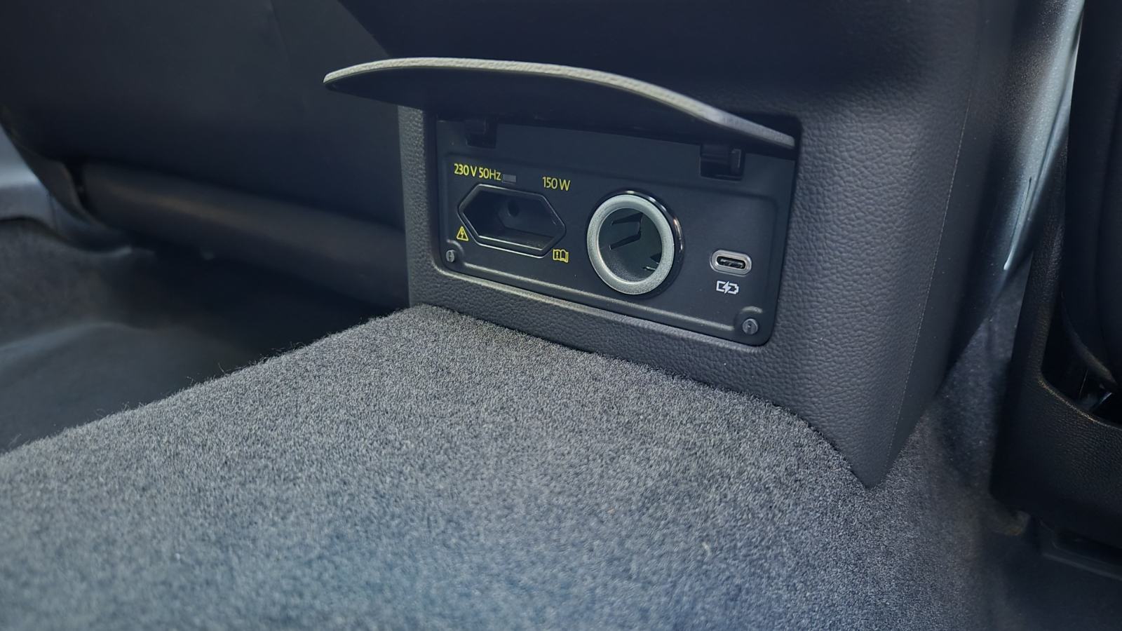 VW Arteon 2,0 TDI Elegance DSG, fotografija 18