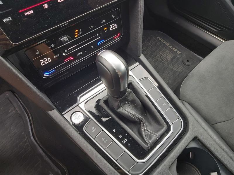 VW Arteon 2,0 TDI R-LINE / 200KS / 4X4 / DSG / REG 6/2027 GARAŽIRAN, fotografija 12