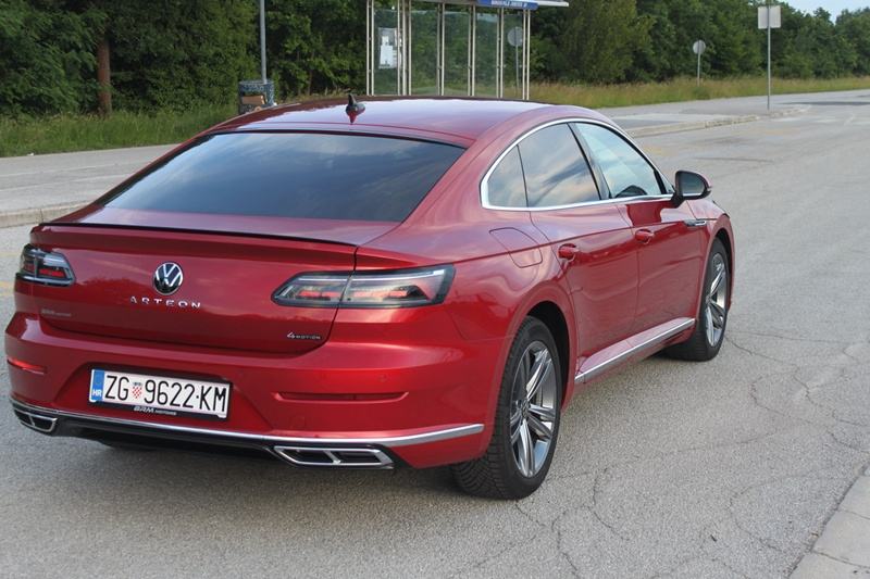 VW Arteon 2,0 TDI R-LINE / 200KS / 4X4 / DSG / REG 6/2027 GARAŽIRAN, fotografija 6