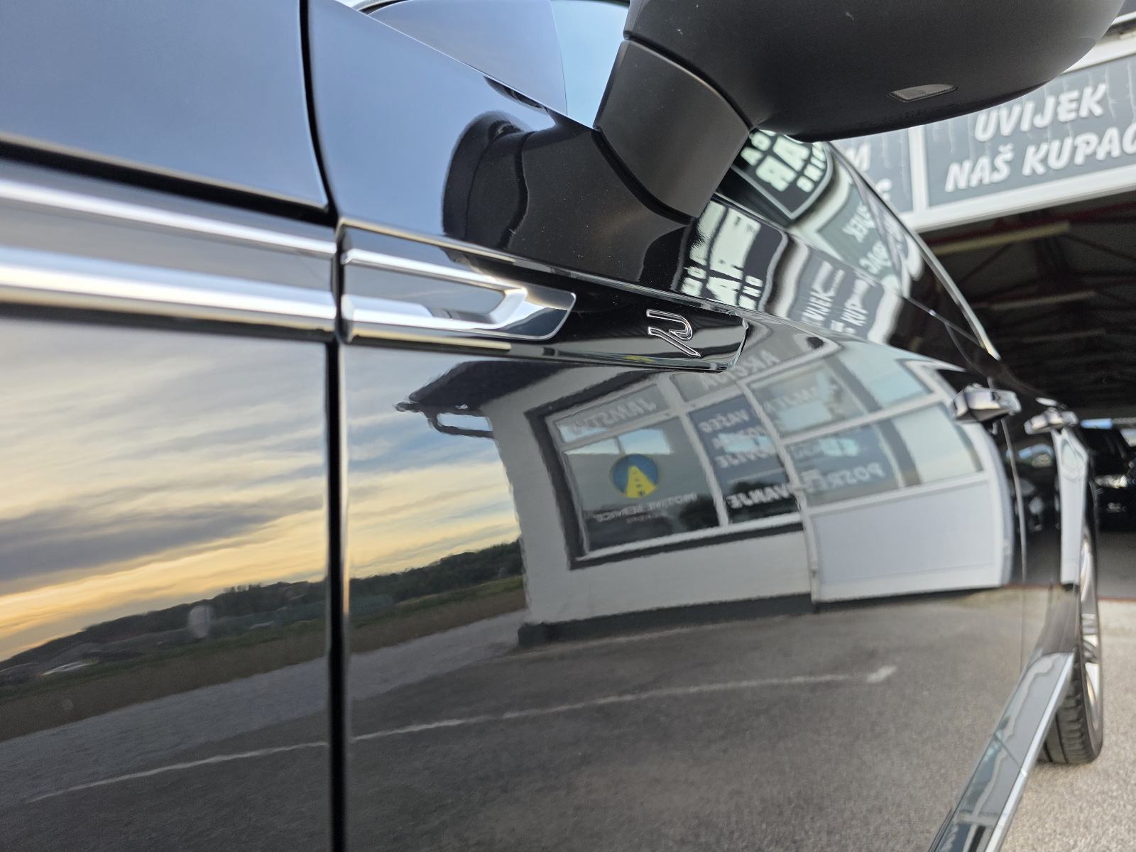 VW Arteon 2,0 TDI R-LINE 4MOTION DSG, 139.000 km, IQ LIGHT, NAVI, fotografija 16