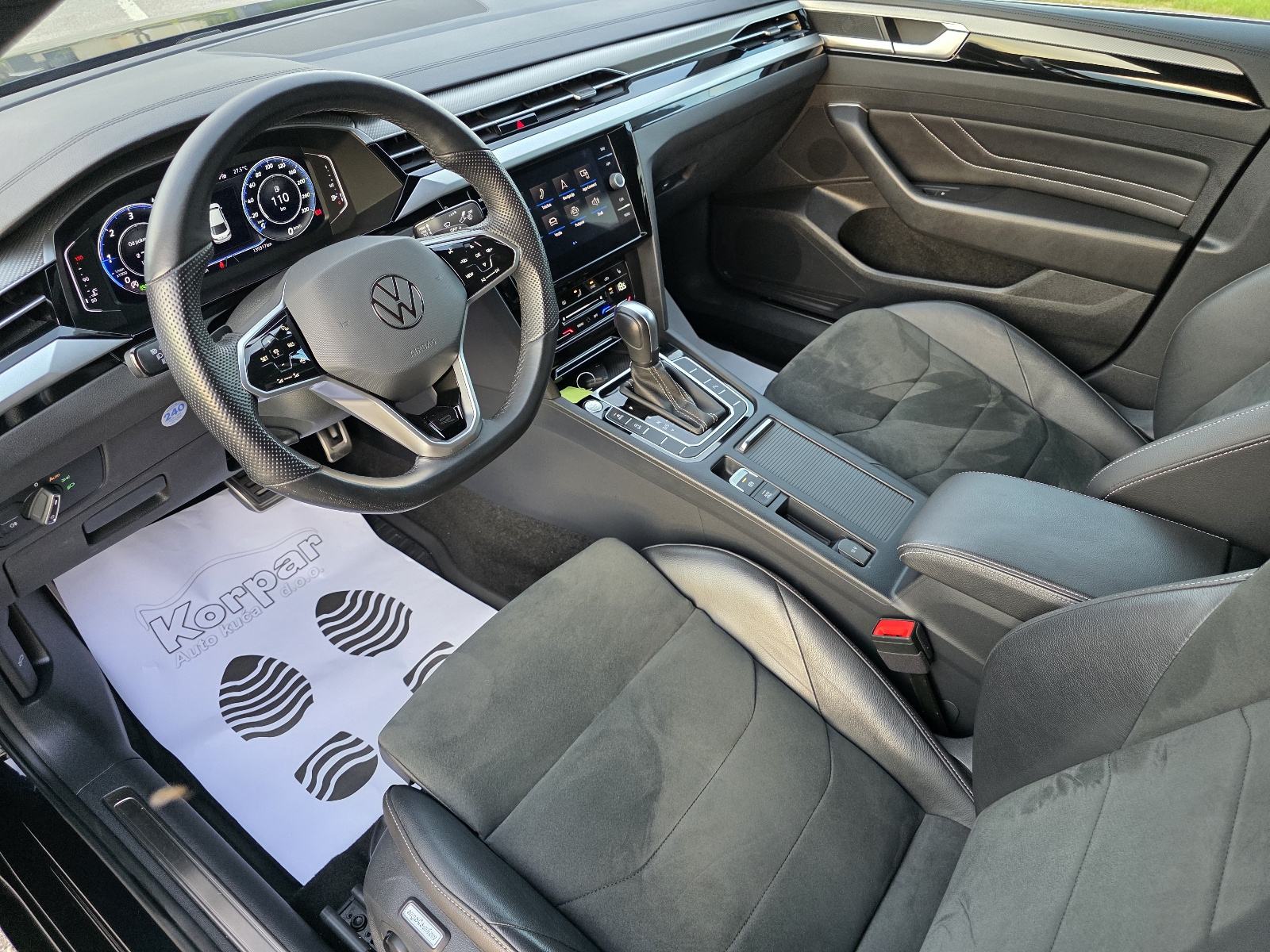 VW Arteon 2,0 TDI R-LINE 4MOTION DSG, 139.000 km, IQ LIGHT, NAVI, fotografija 9