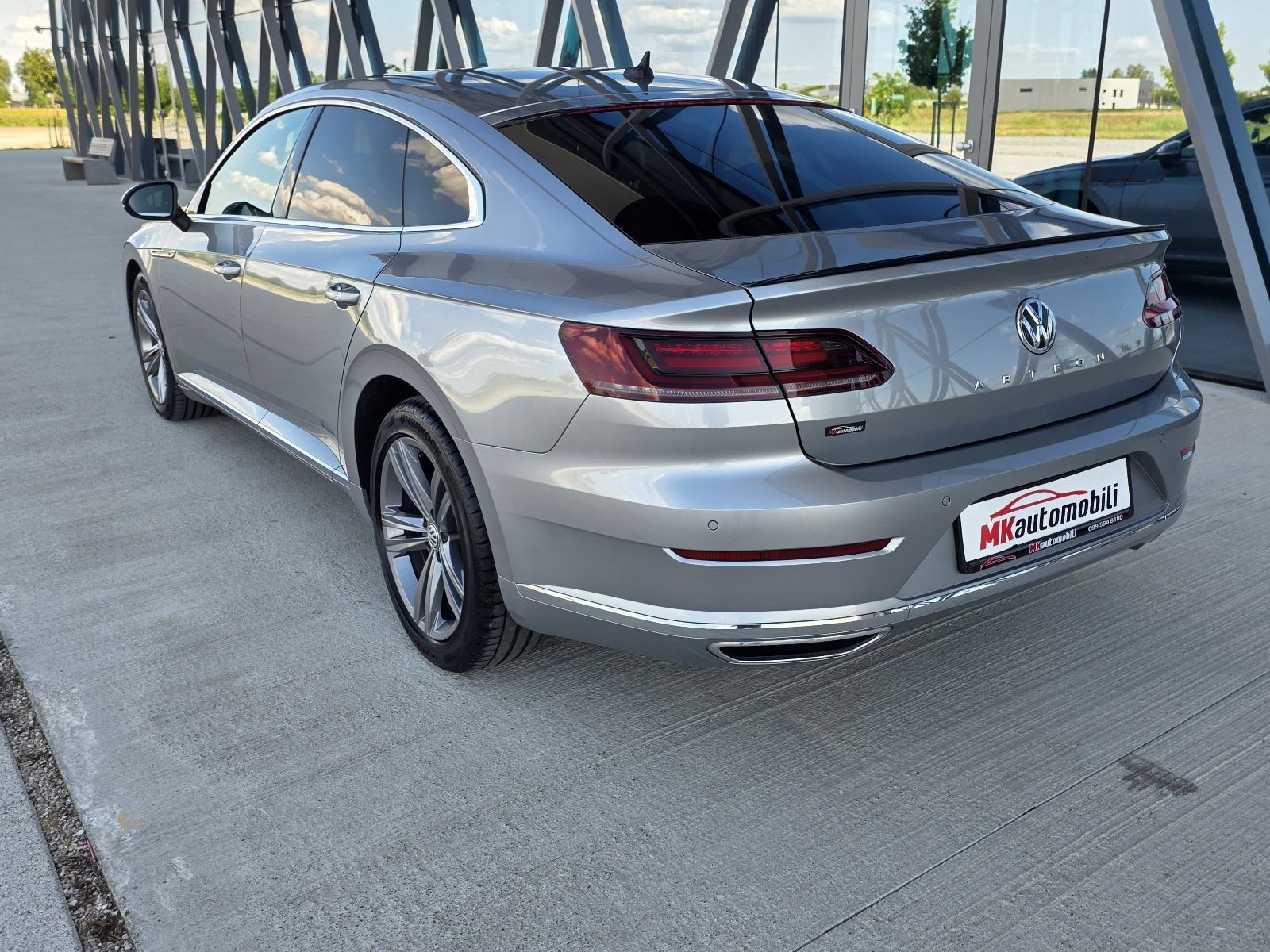 VW Arteon 2,0 TDI,R LINE,DSG,FUL LED, fotografija 4