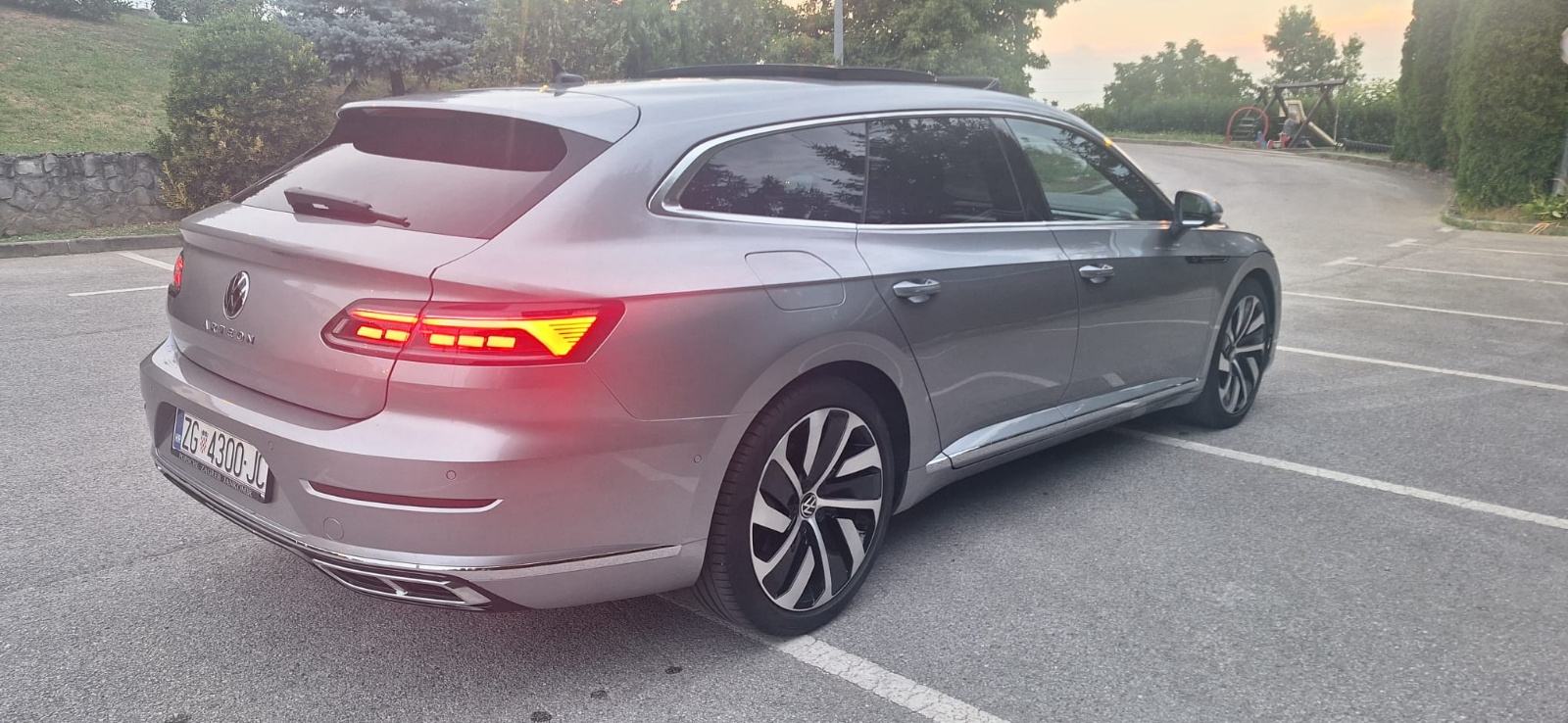 VW Arteon SB 2.0 TDI DSG 200 KS R-line PANO/IQ HR VOZILO OVL. SERVISNA, fotografija 2