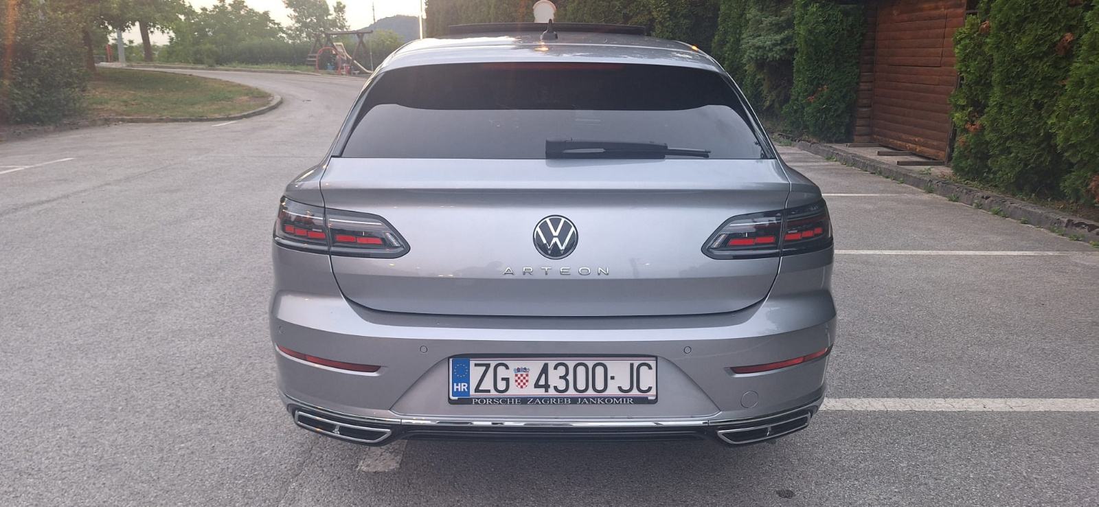 VW Arteon SB 2.0 TDI DSG 200 KS R-line PANO/IQ HR VOZILO OVL. SERVISNA, fotografija 5