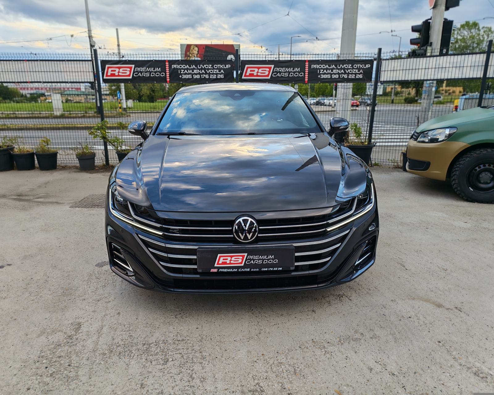 VW ARTEON SB 200KS R-LINE DSG, 18 TKM, HR AUTO, ALU 19, VW JAMSTVO 5G, fotografija 4