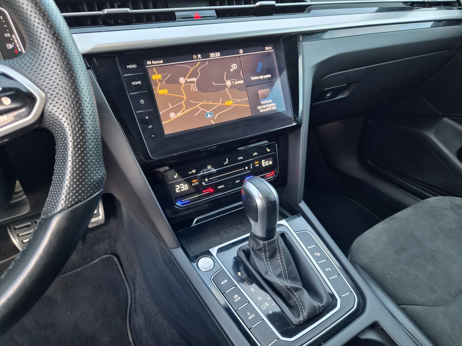 VW Arteon SB, eHybrid, R LINE, 2022., DSG, TOP STANJE, SERVISNA, PDV, fotografija 17