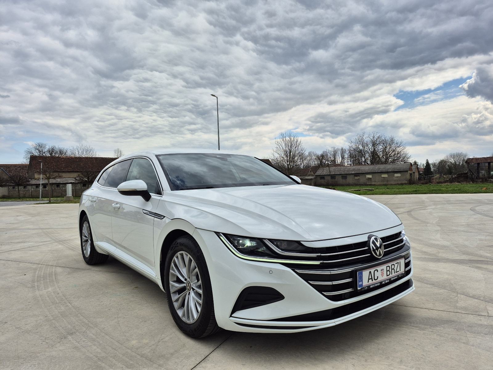 VW Arteon ShootingBrake 2,0 TDI DSG,Virtual,radar,el.kuka,navigacija, fotografija 14