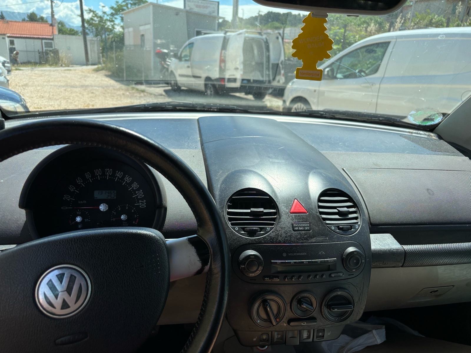 VW Beetle 1,4. CABRIO. ALU FELGE 17 KOŽA, fotografija 8